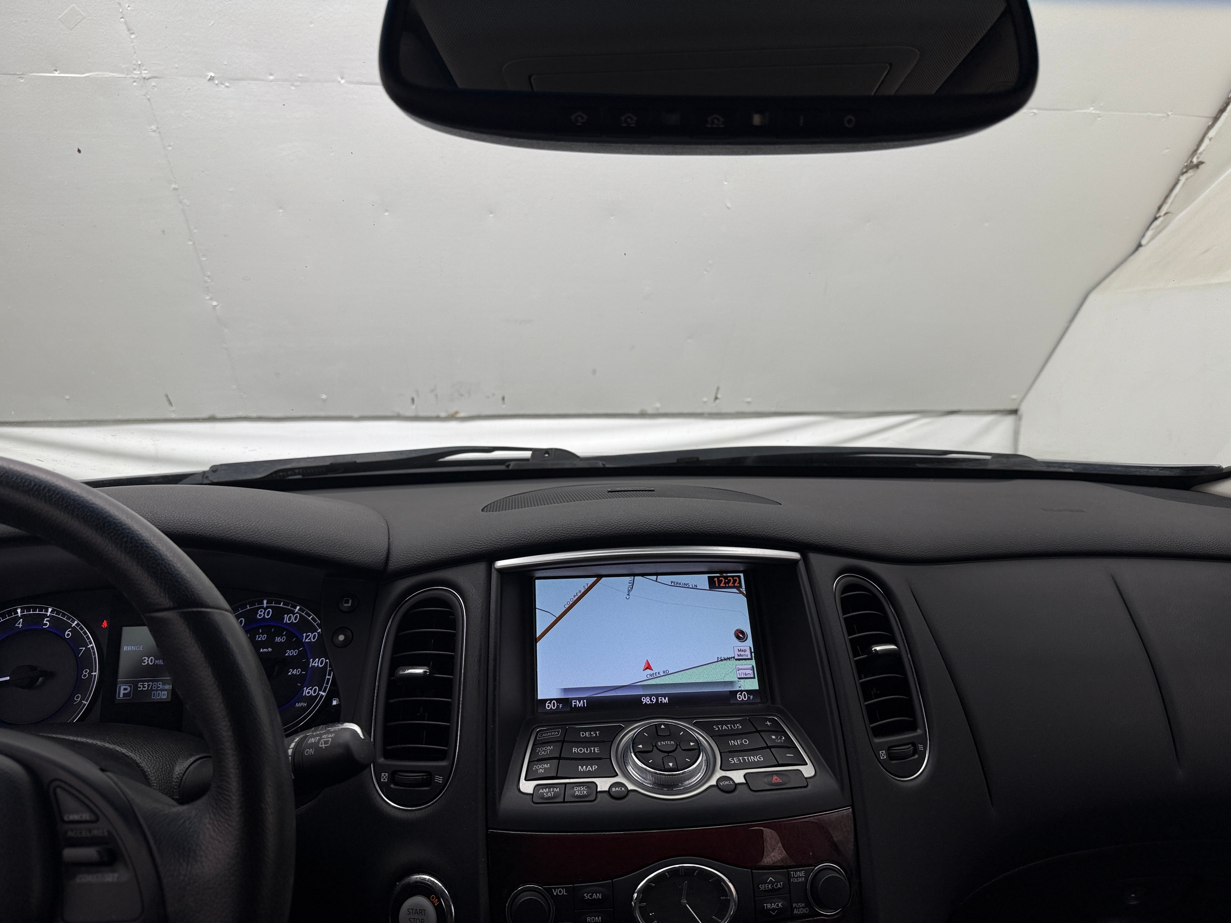 2017 INFINITI QX50 Base 2