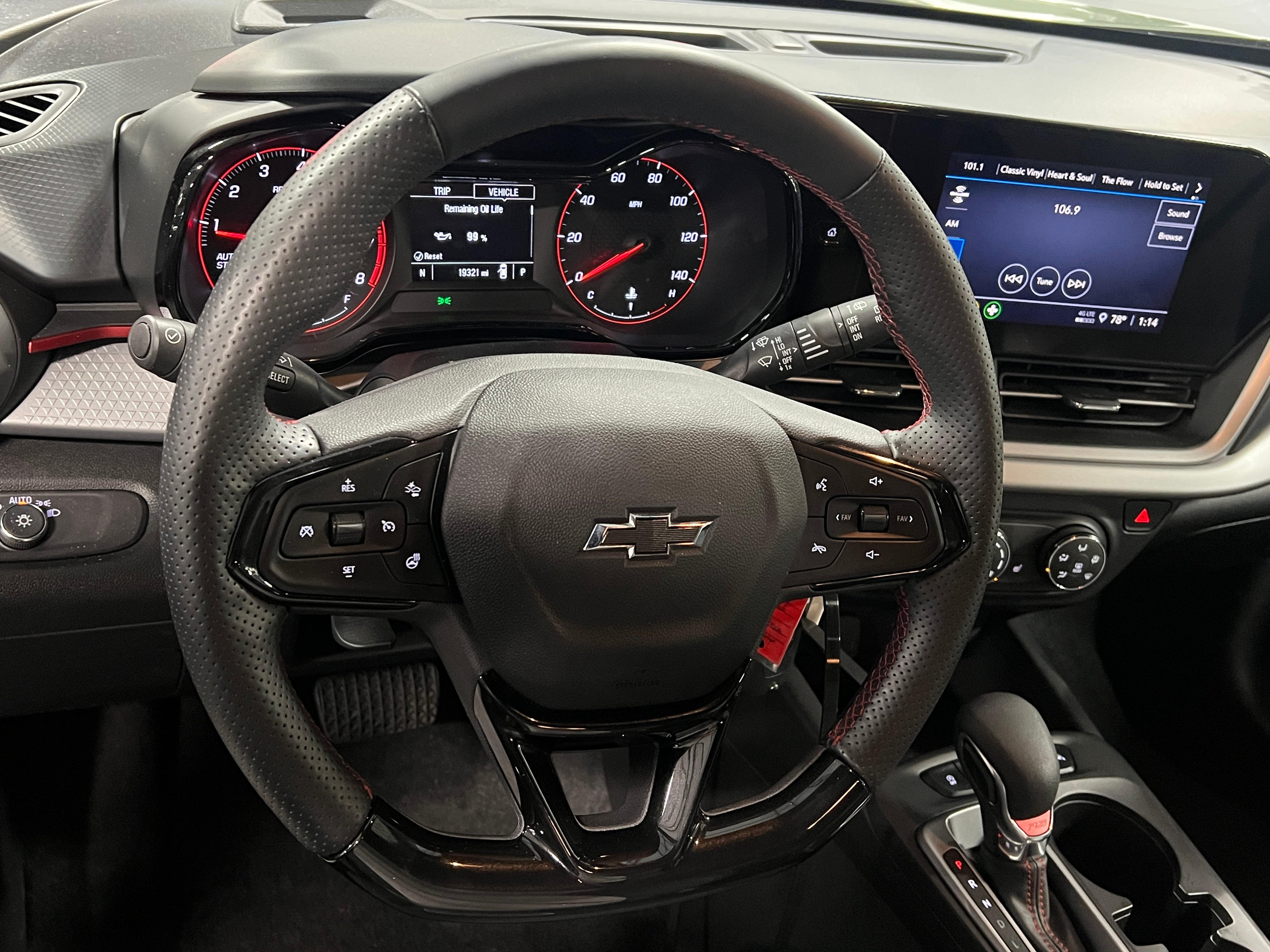 2024 Chevrolet Trax RS 5