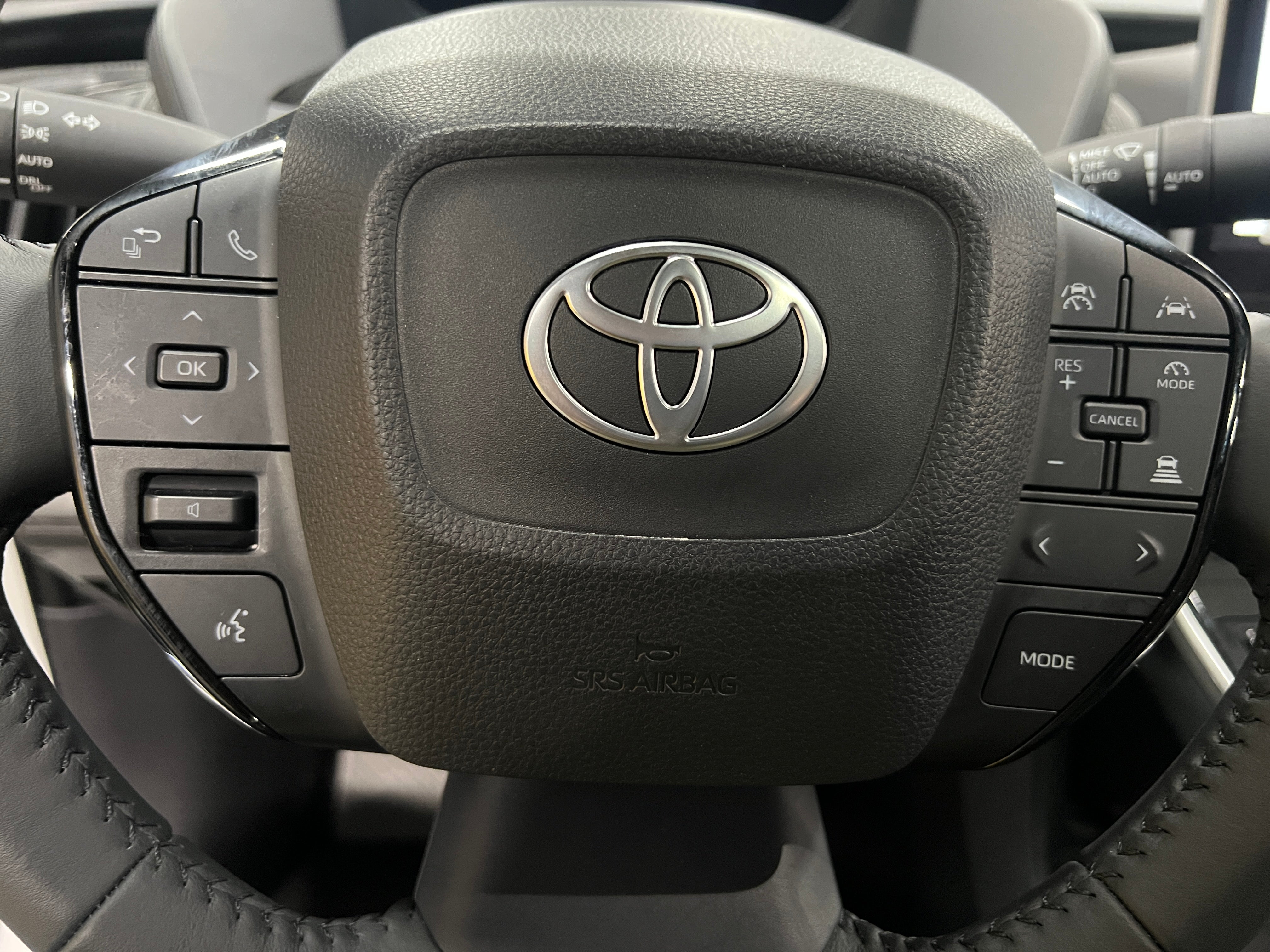 2024 Toyota bZ4X XLE 5