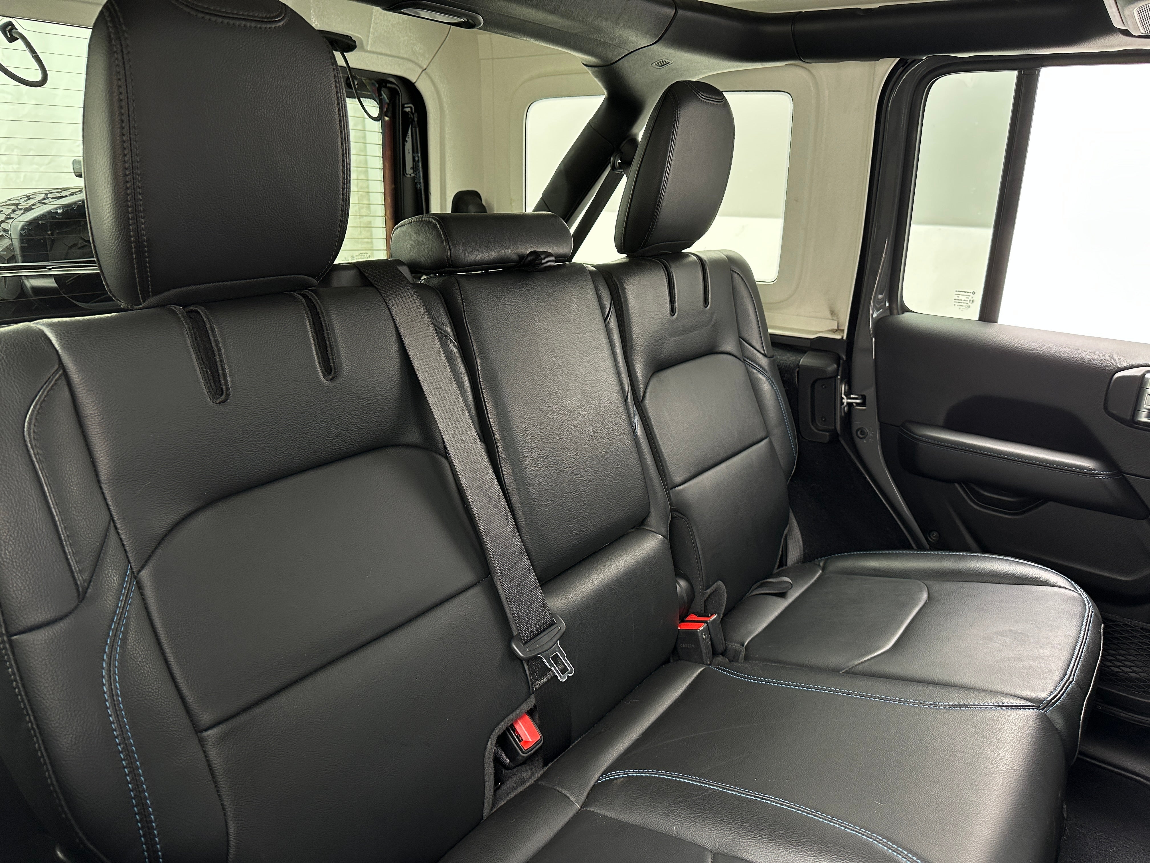 2022 Jeep Wrangler Unlimited Rubicon 4xe 6