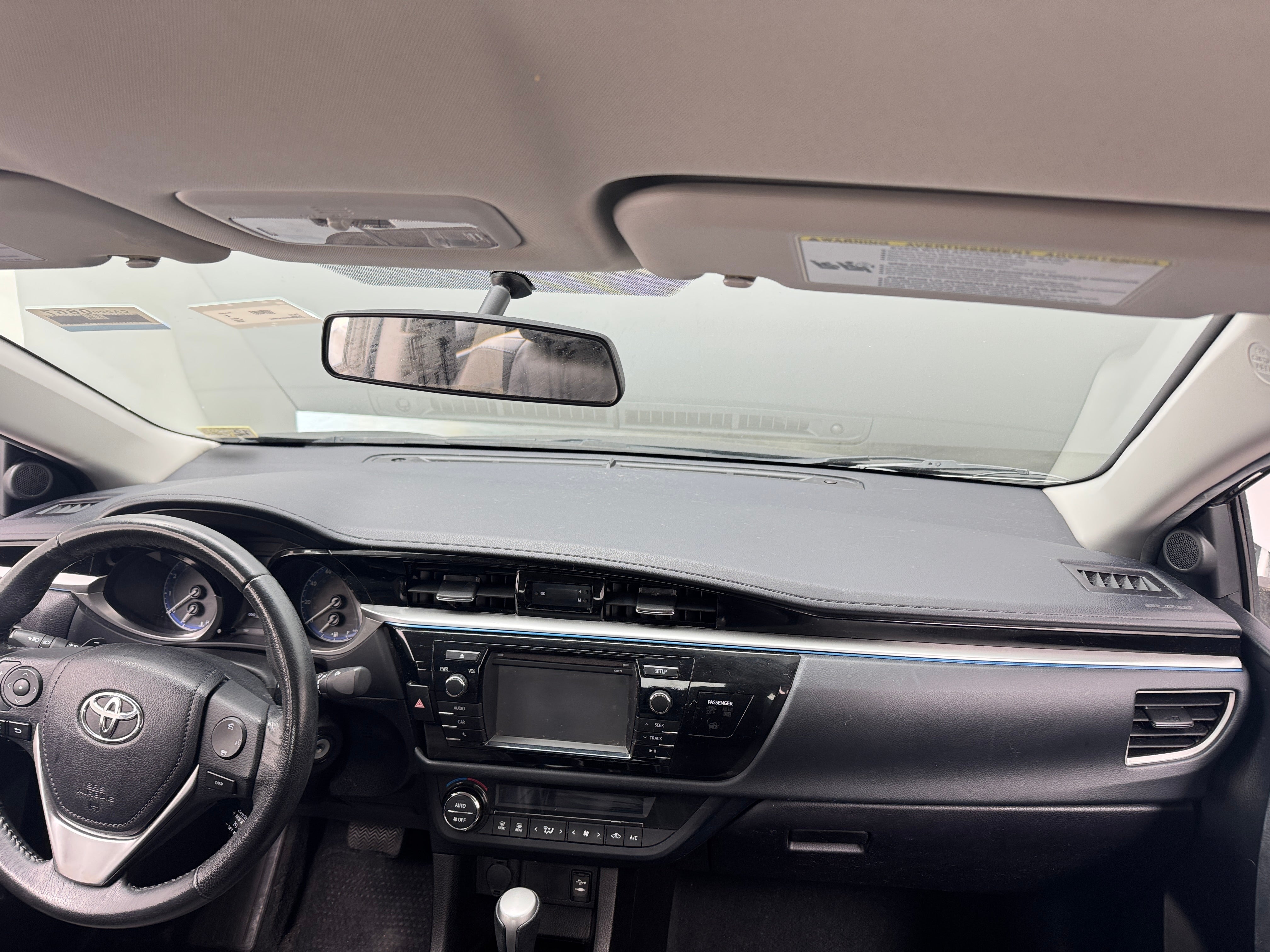 2016 Toyota Corolla S 3