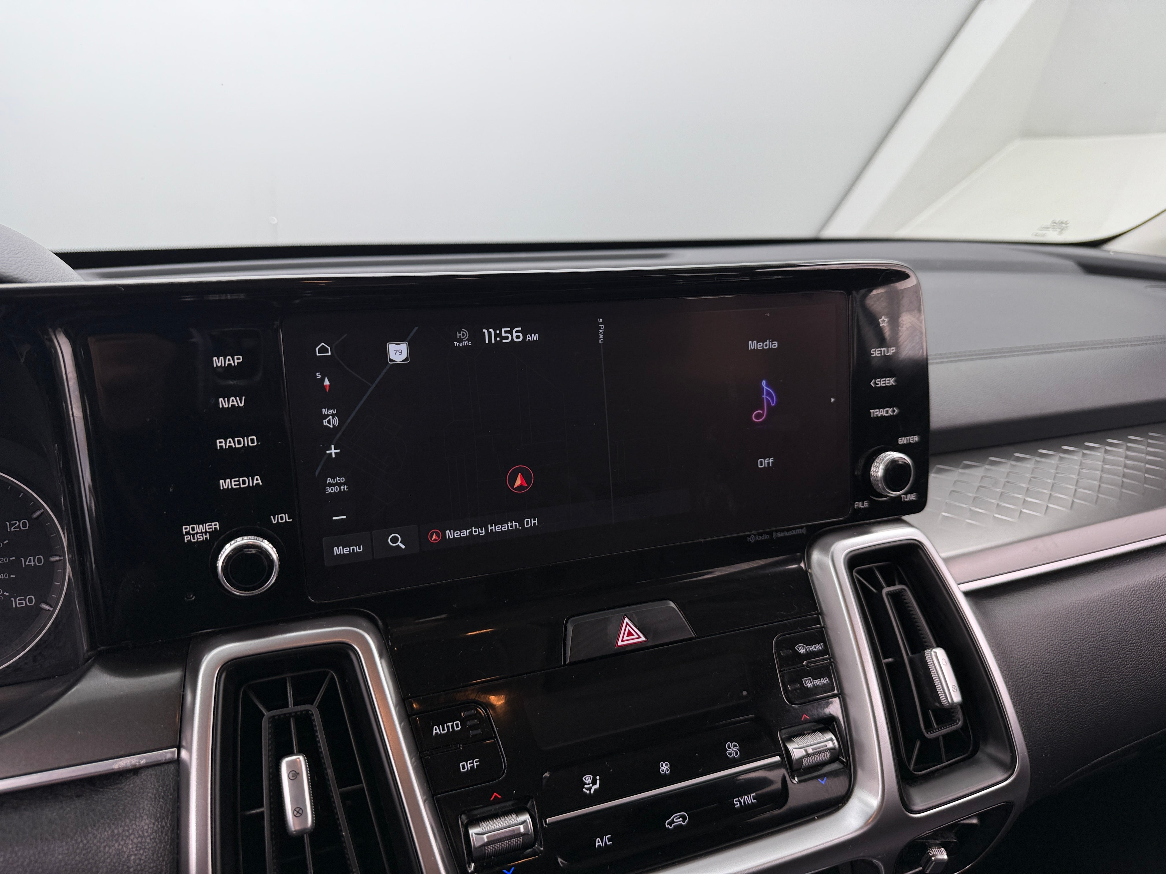 2022 Kia Sorento S 3