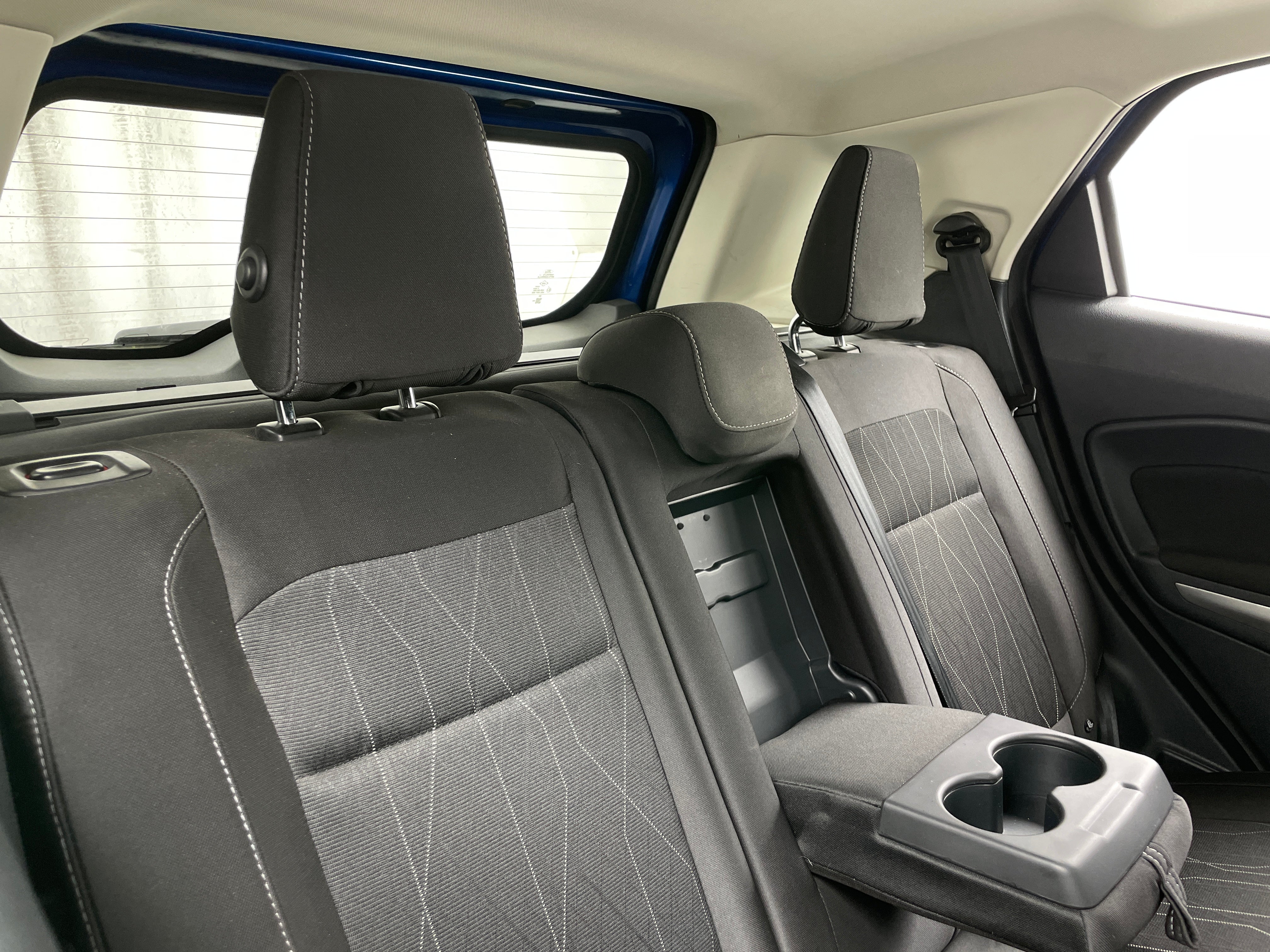 2018 Ford EcoSport SE 6