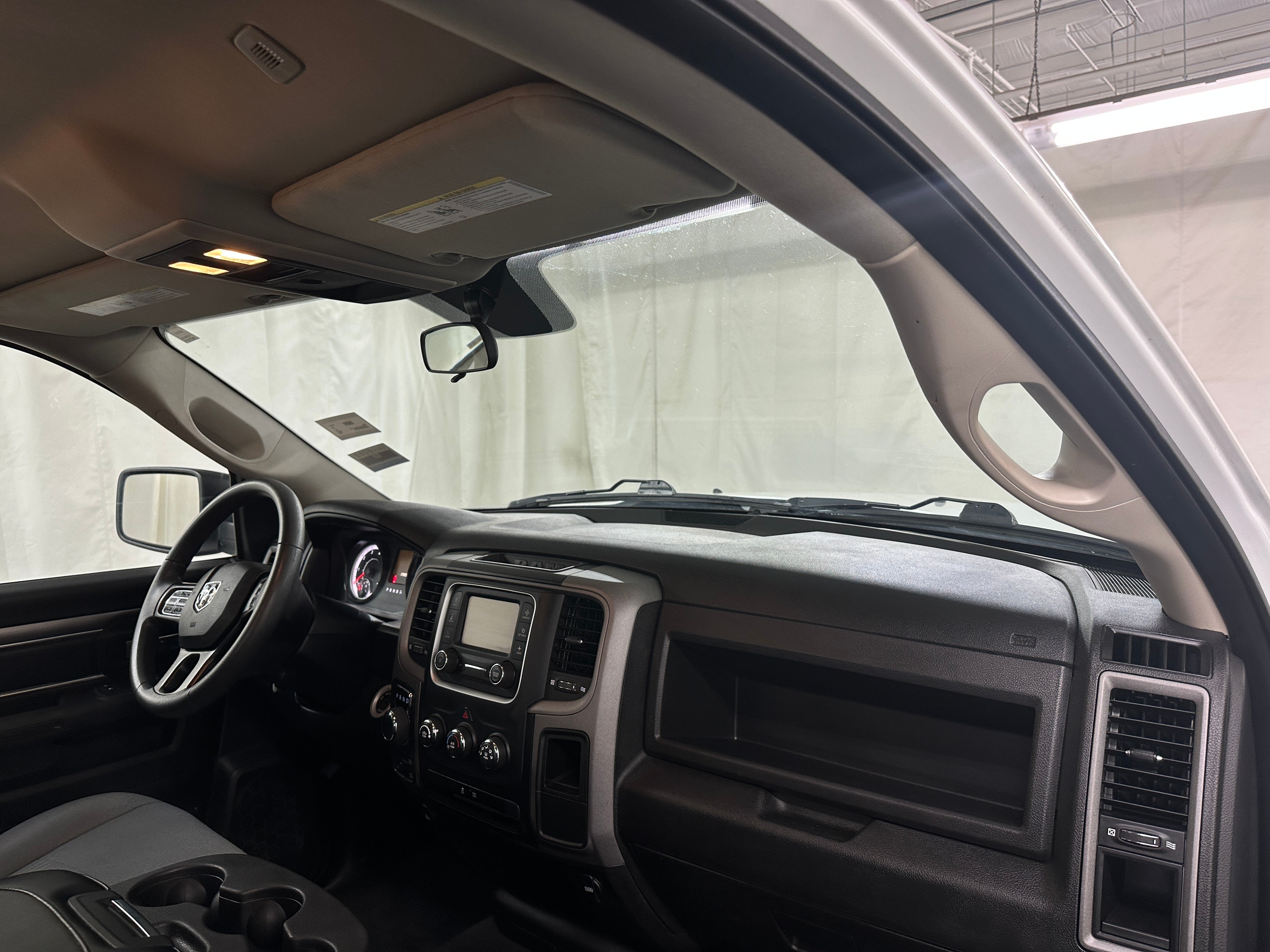 2023 RAM 1500 Classic Tradesman 2