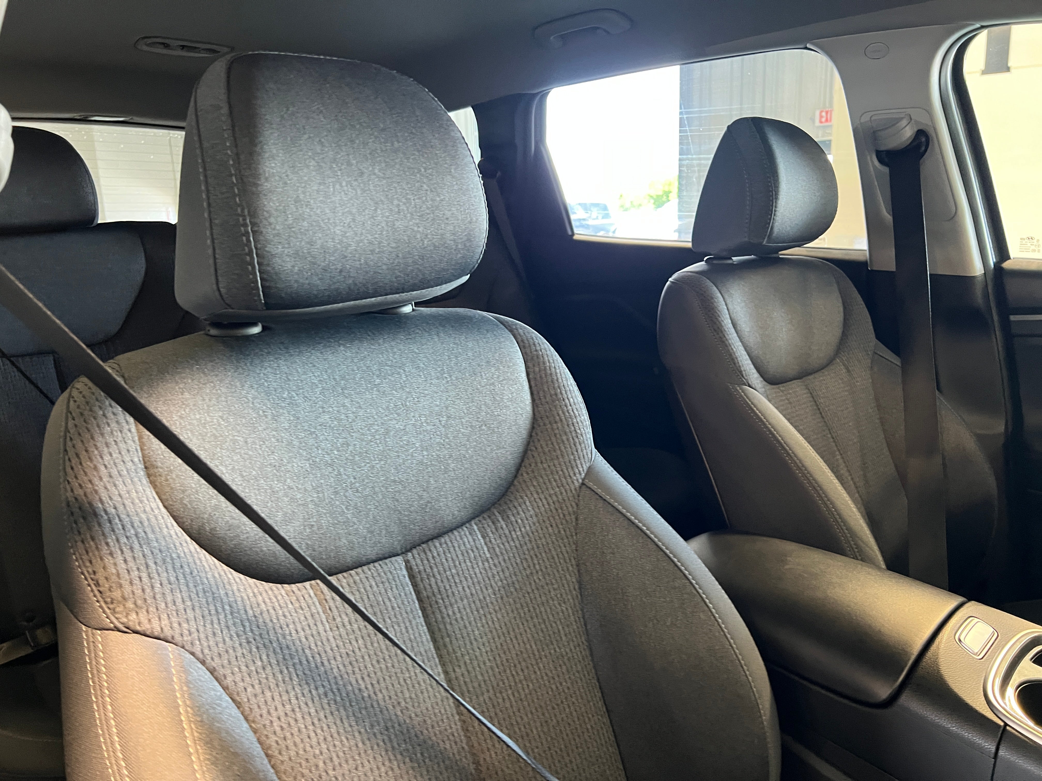 2023 Hyundai Santa Fe SEL 2