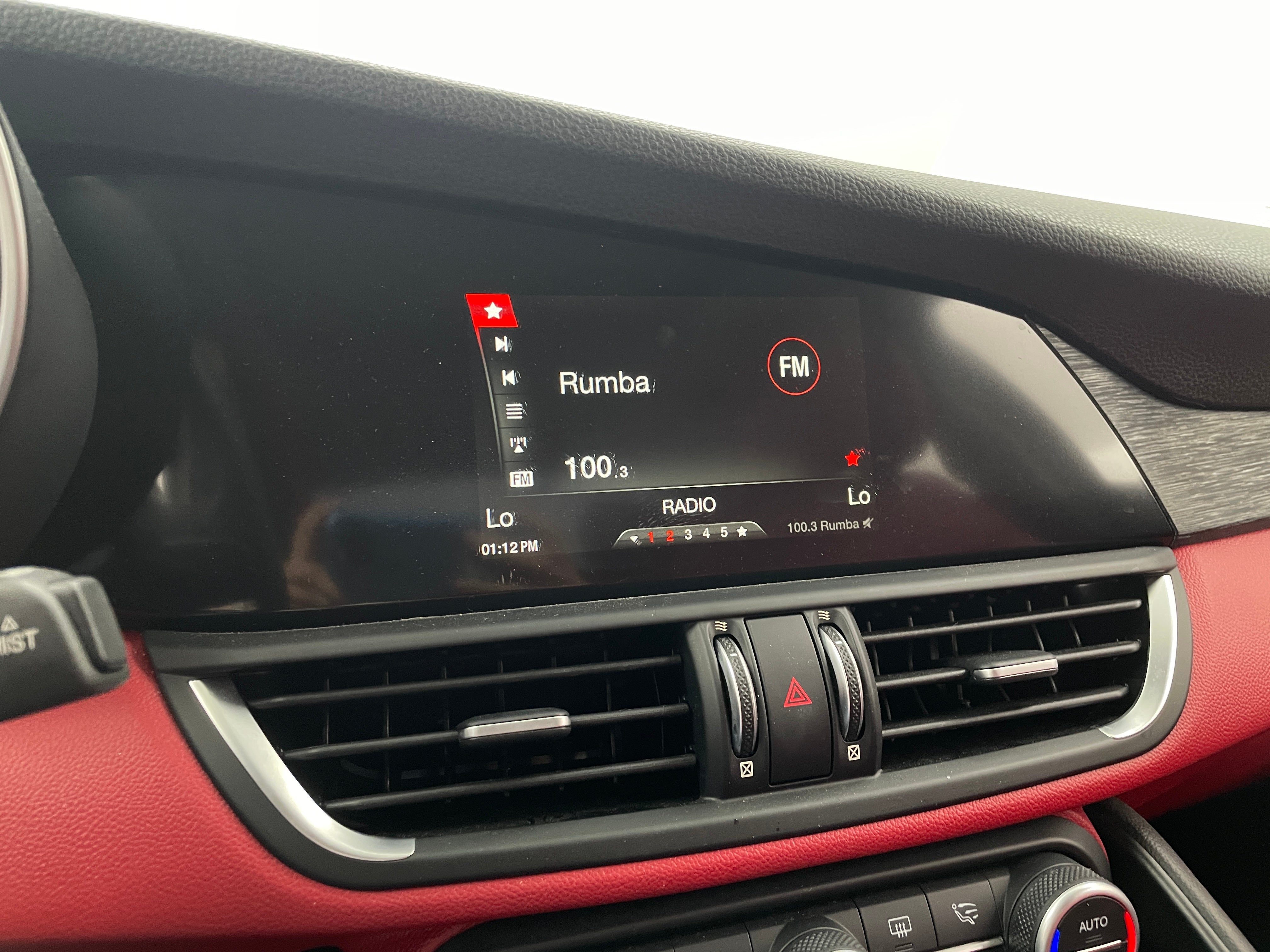 2019 Alfa Romeo Giulia Base 3