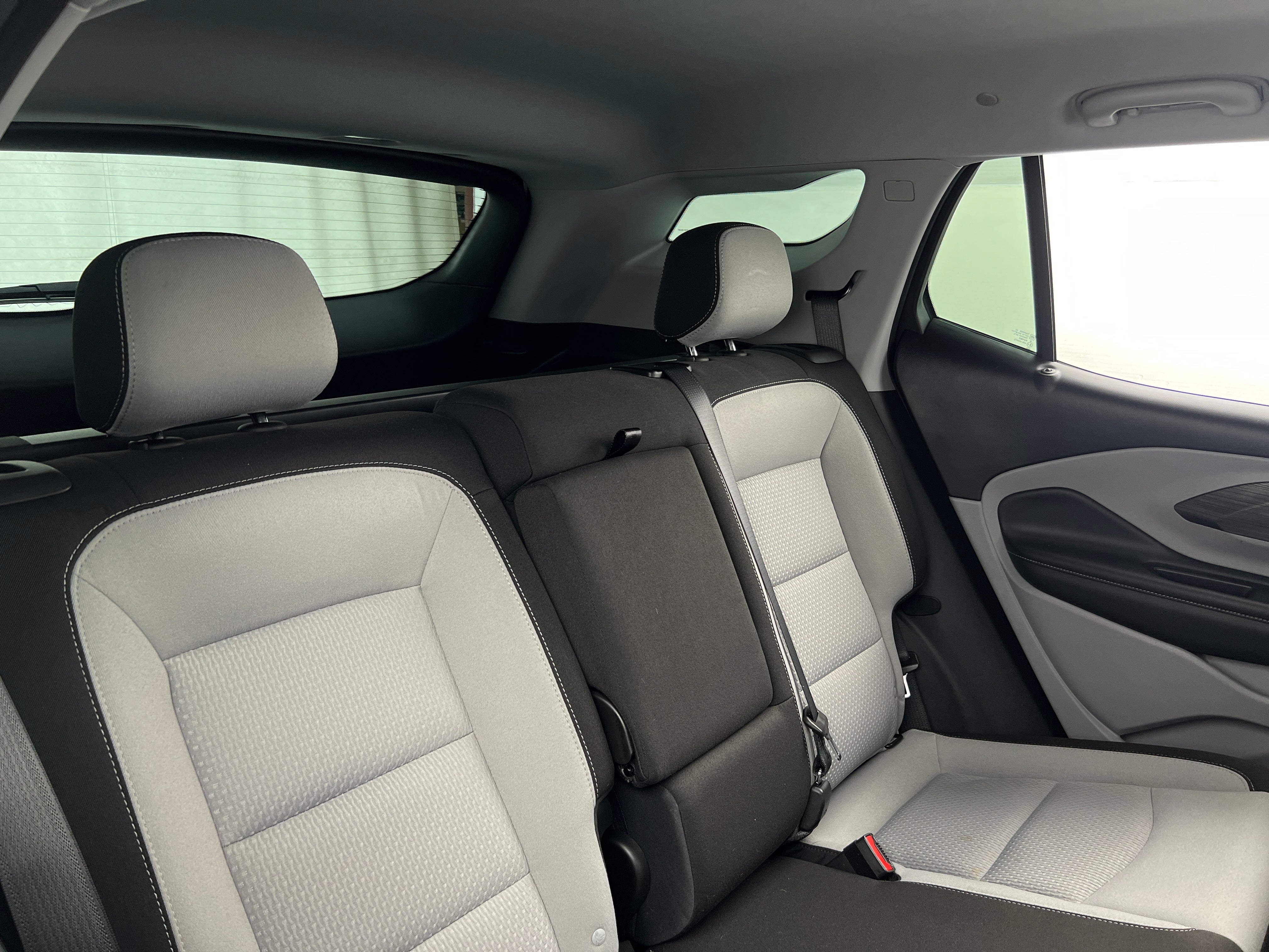2023 GMC Terrain SLE 6