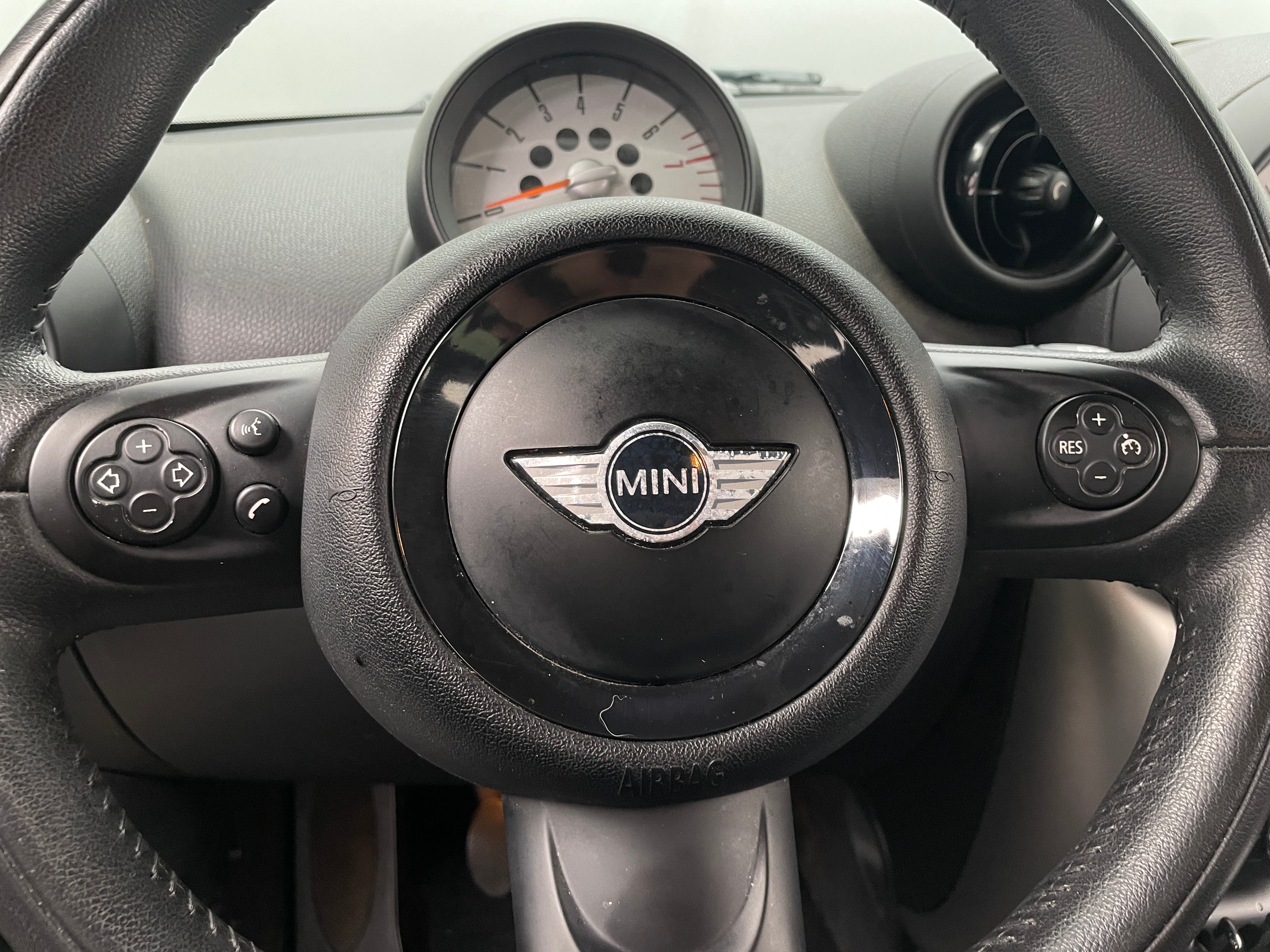 2013 MINI Cooper Countryman  4