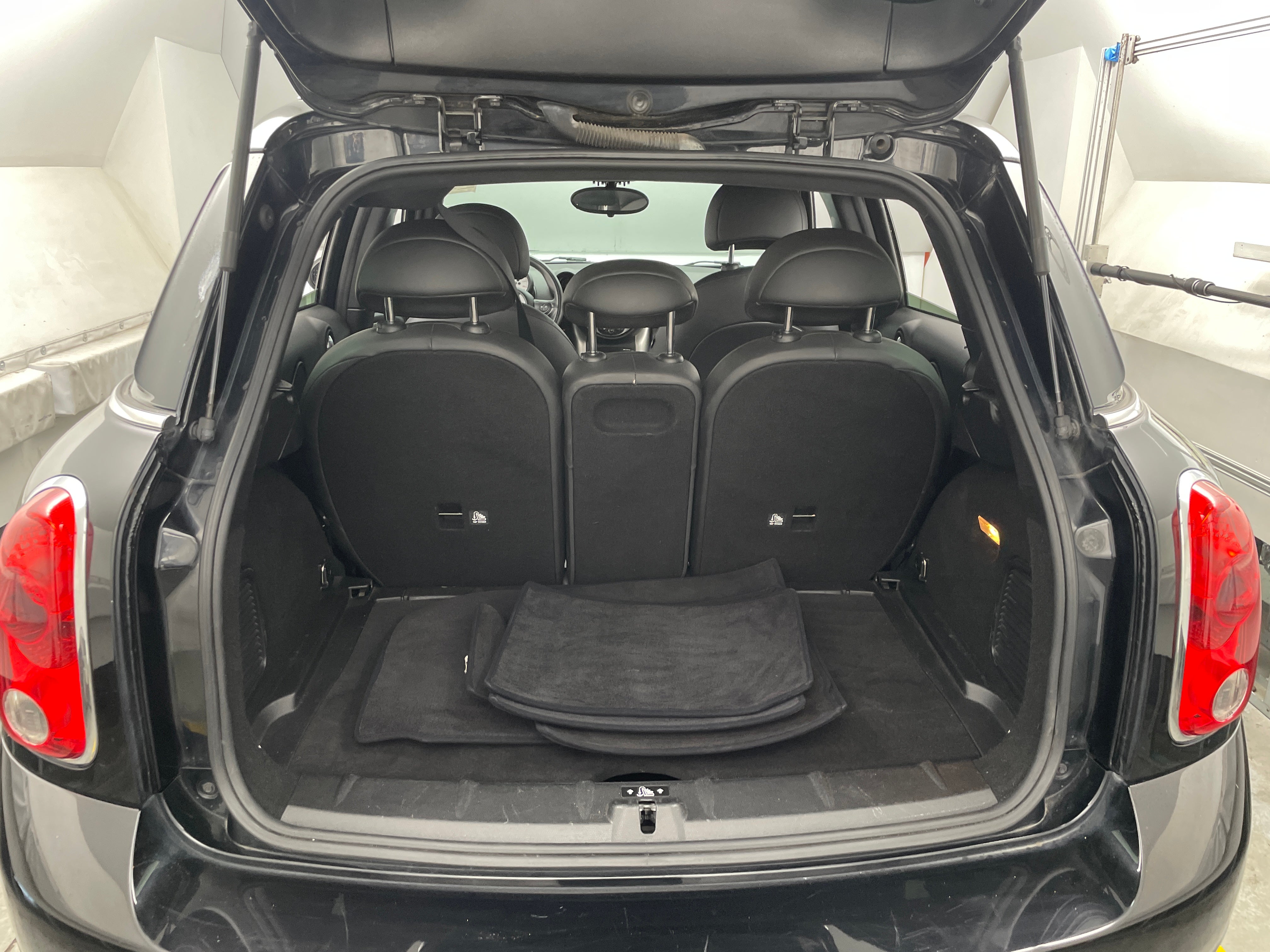 2013 MINI Cooper Countryman  6