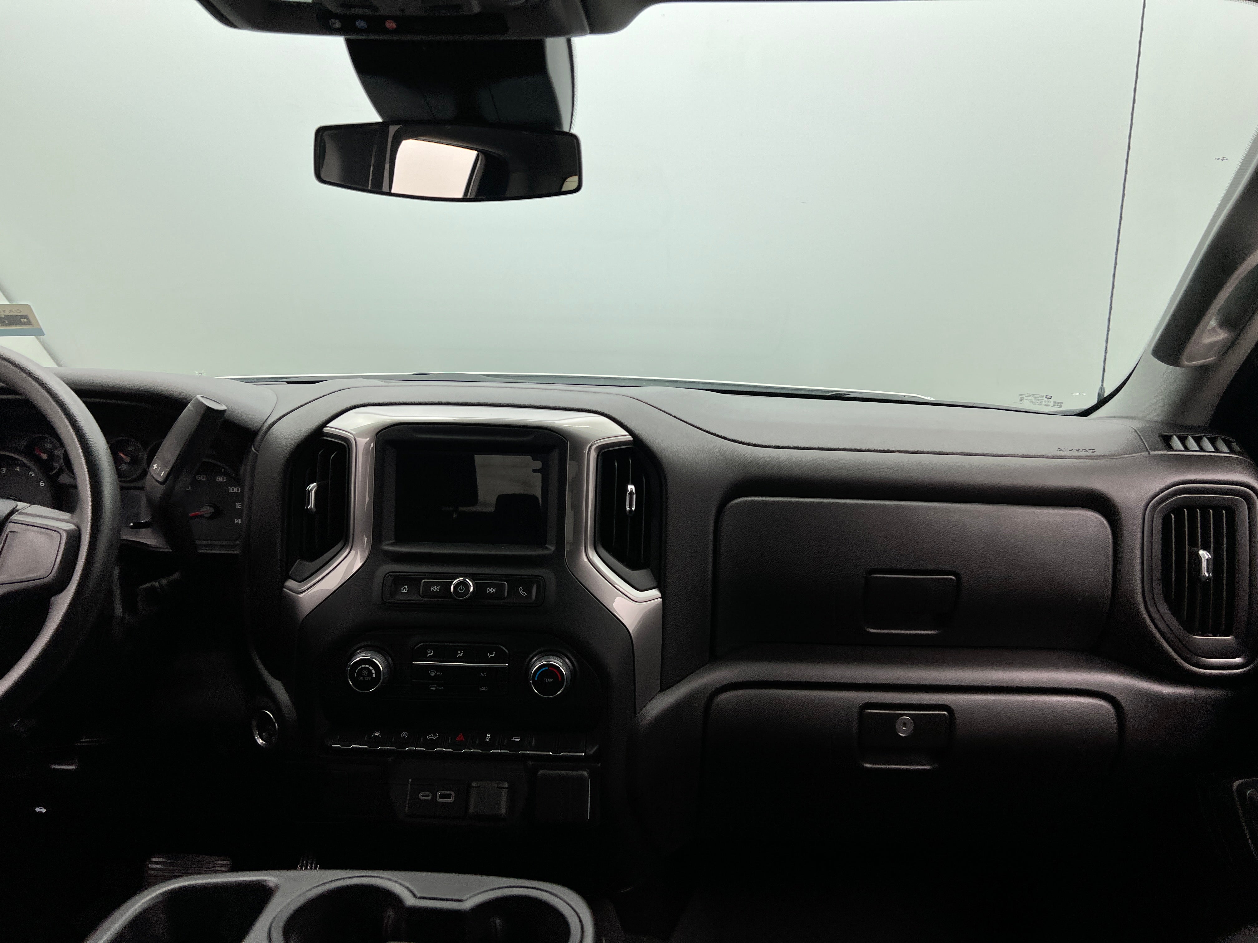 2024 Chevrolet Silverado 1500 Custom 3