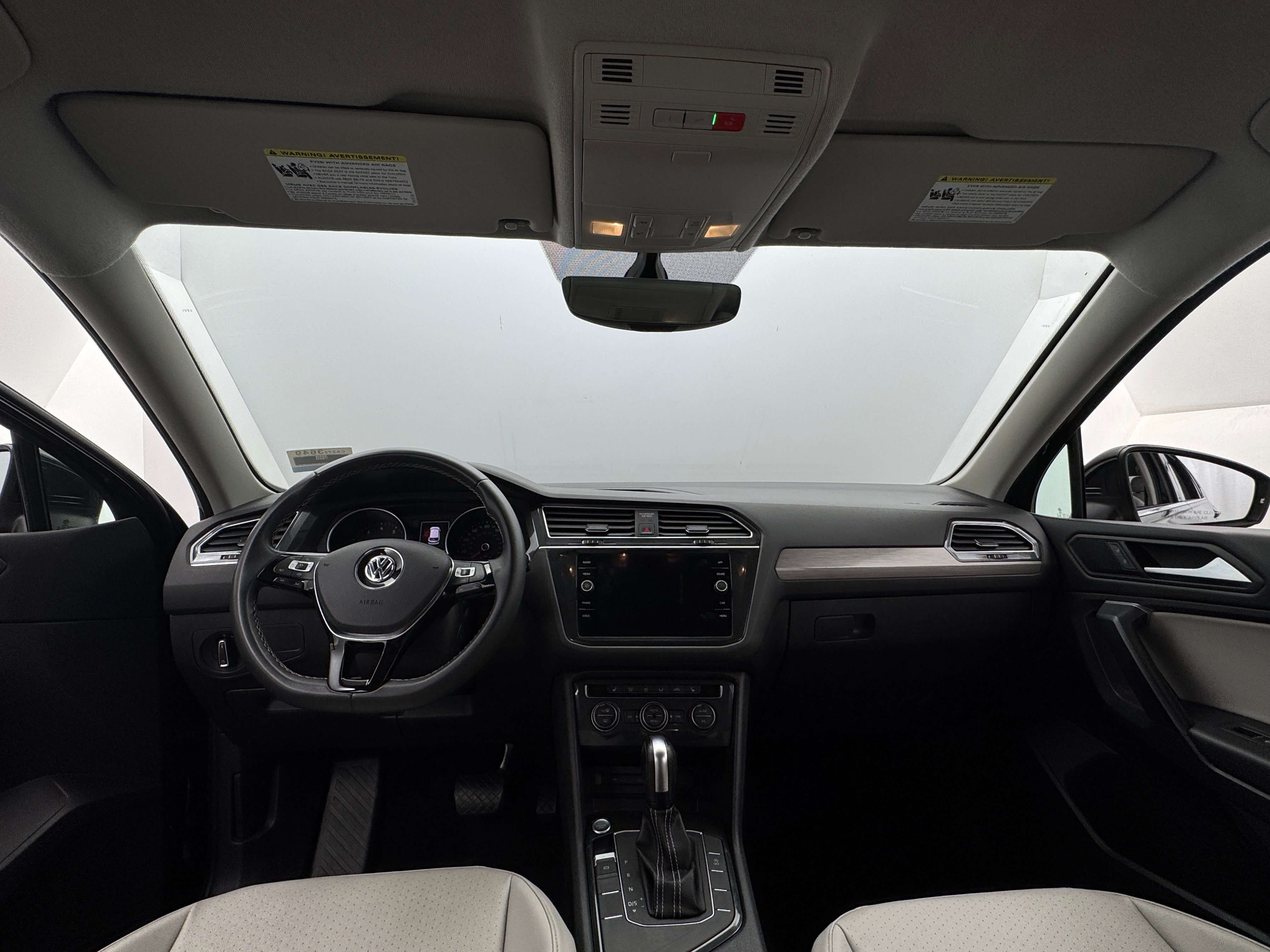 2021 Volkswagen Tiguan SE 2