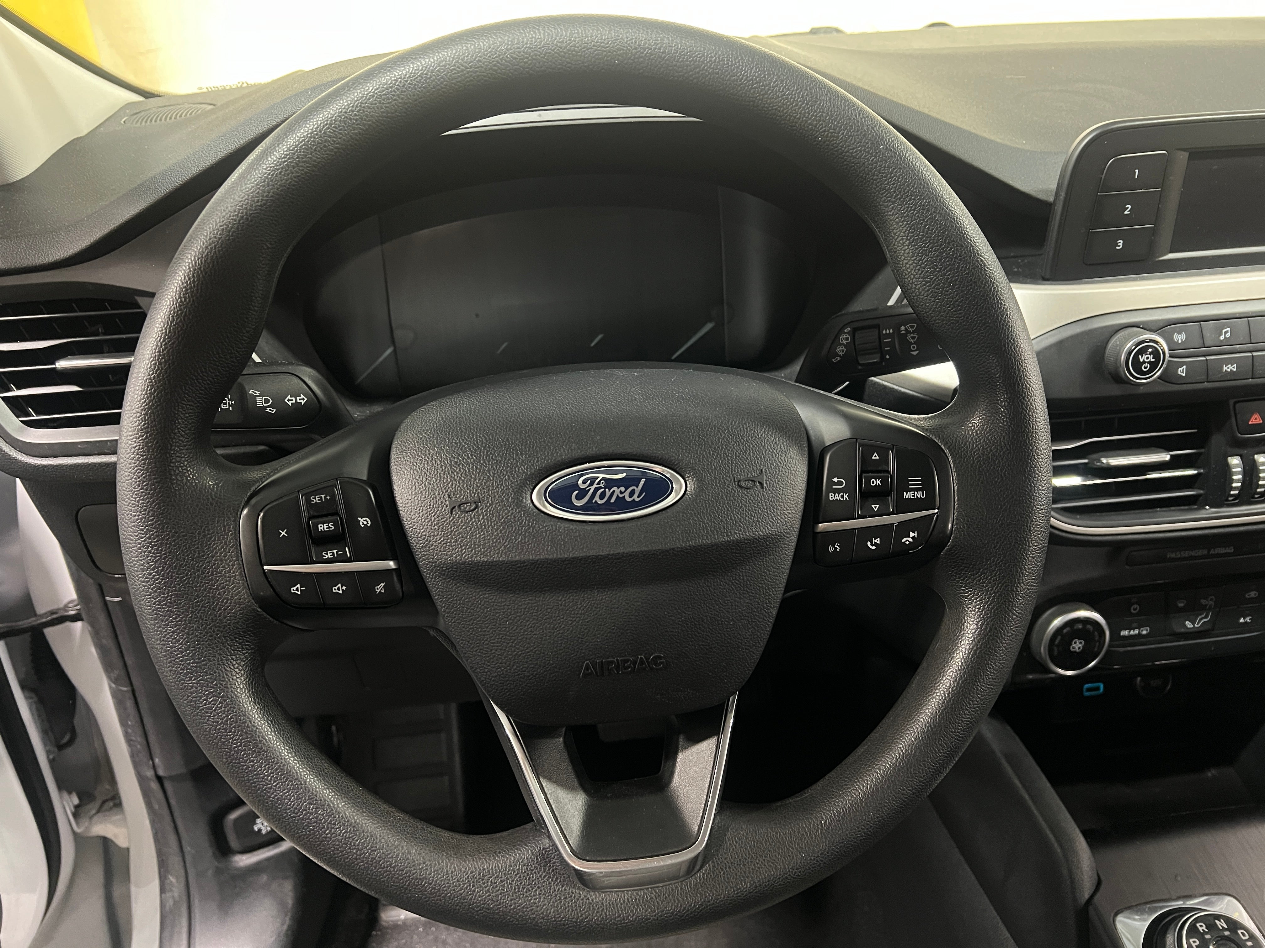 2021 Ford Escape S 5