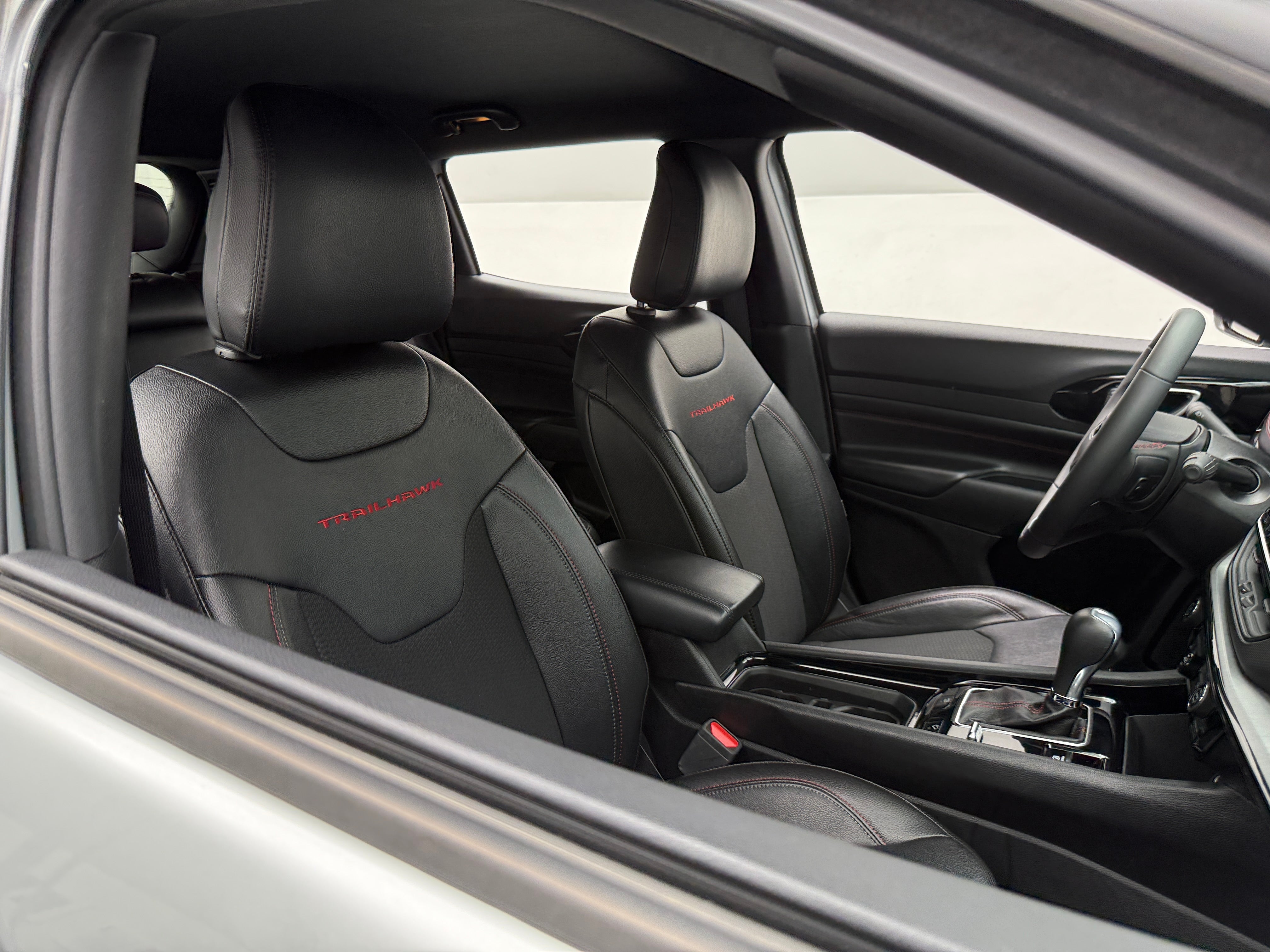 2024 Jeep Compass Trailhawk 2