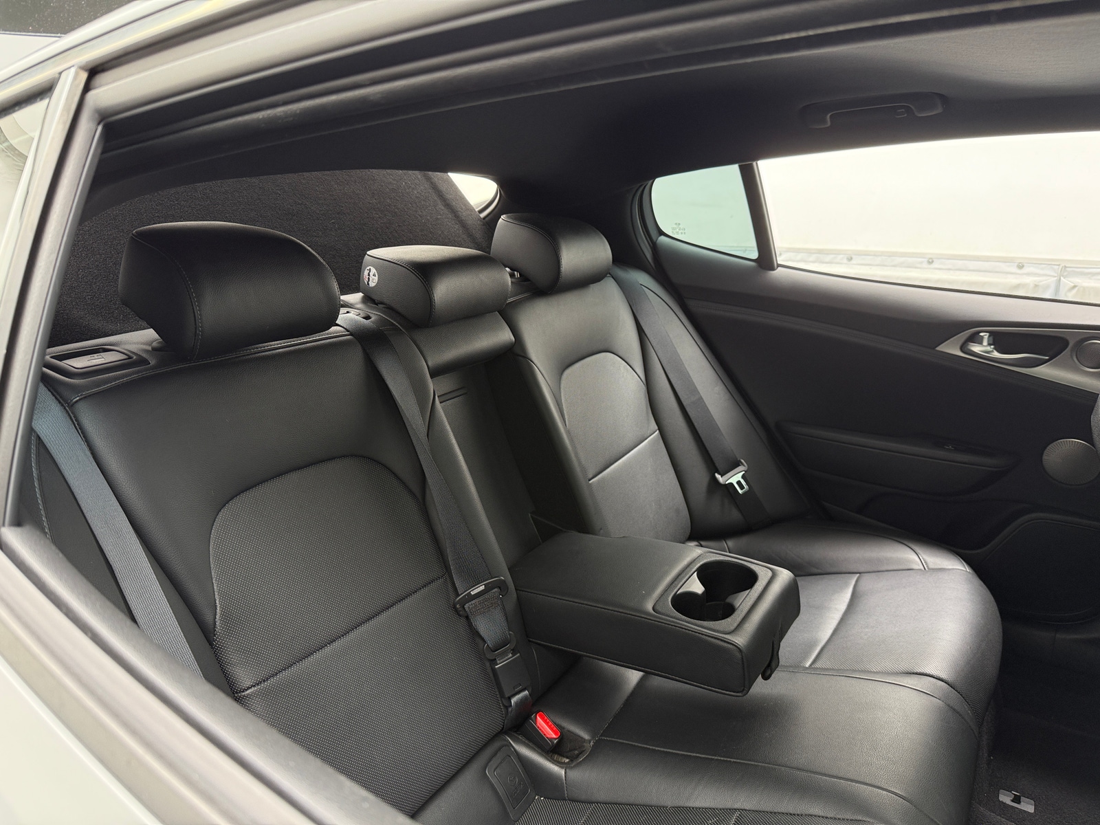 Thumbnail: 2018 Kia Stinger - 5