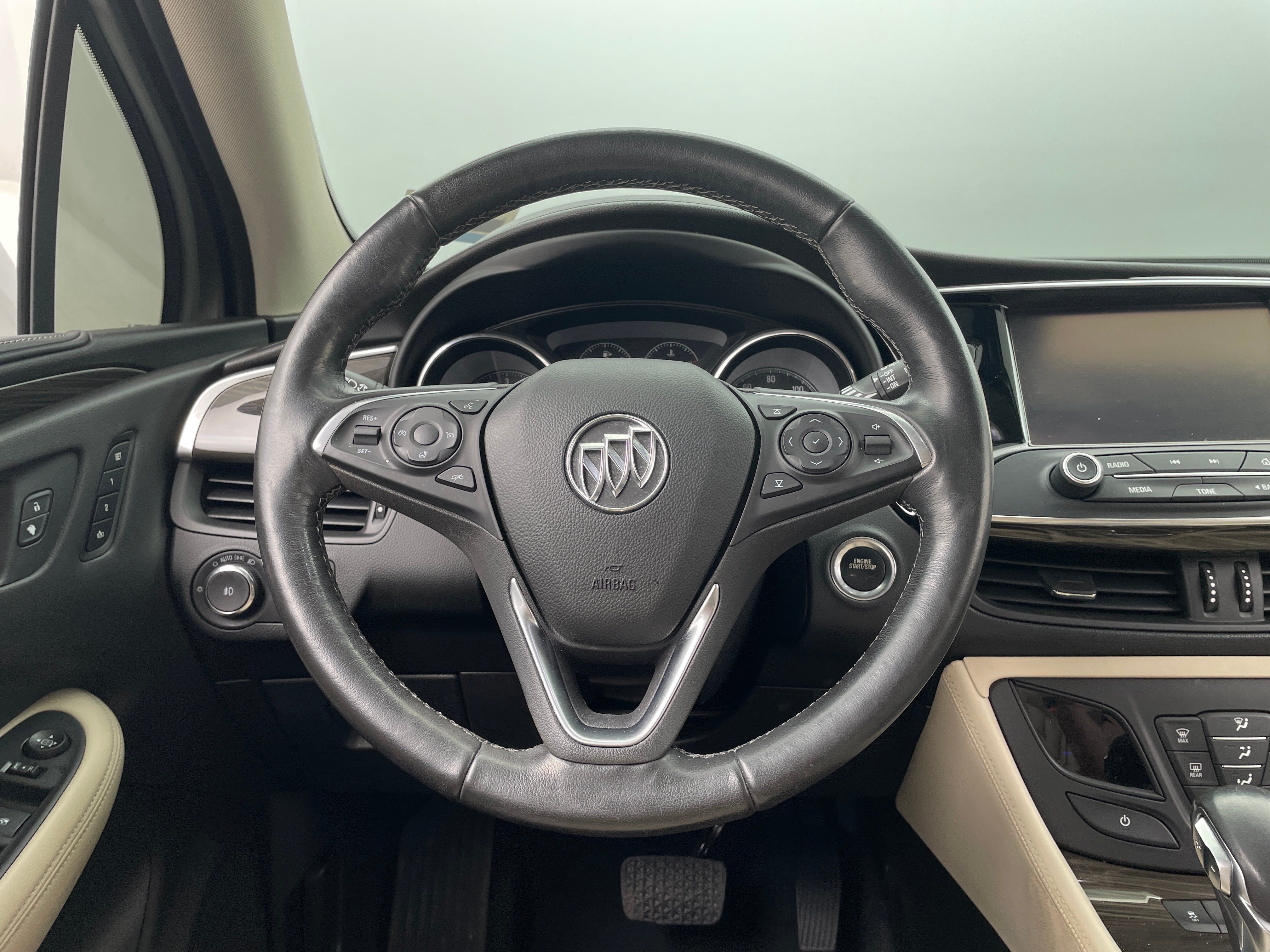 2020 Buick Envision Essence 4