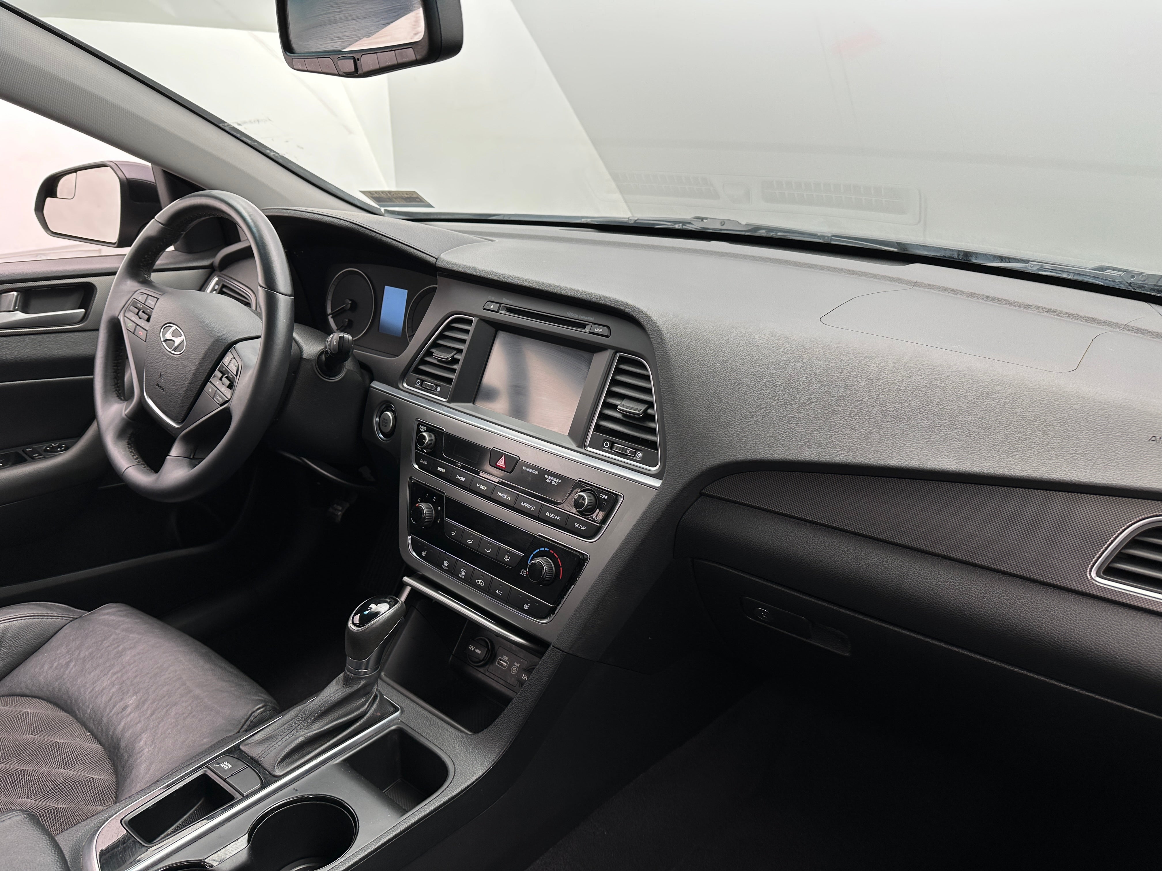 2017 Hyundai Sonata Sport 2