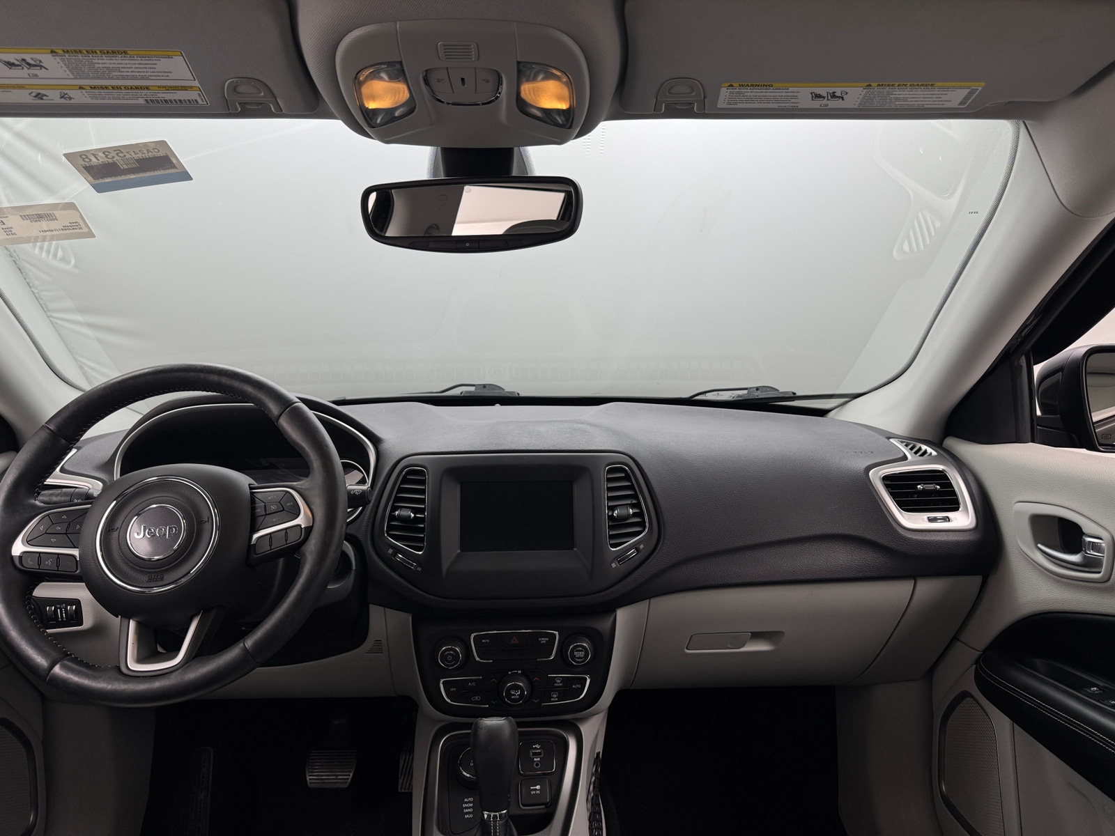 Thumbnail: 2018 Jeep Compass - 3