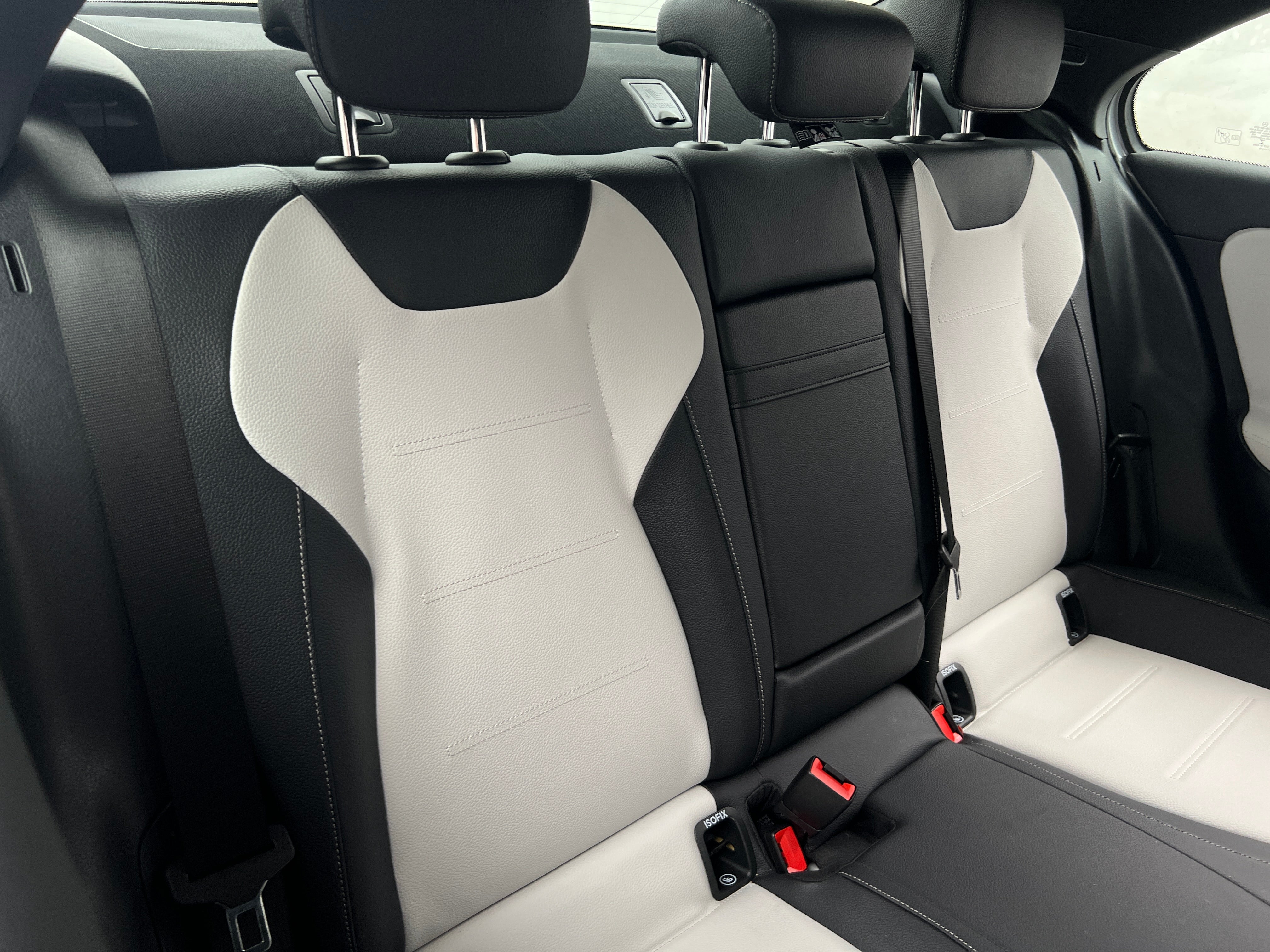2019 Mercedes-Benz A-Class A 220 4MATIC 5