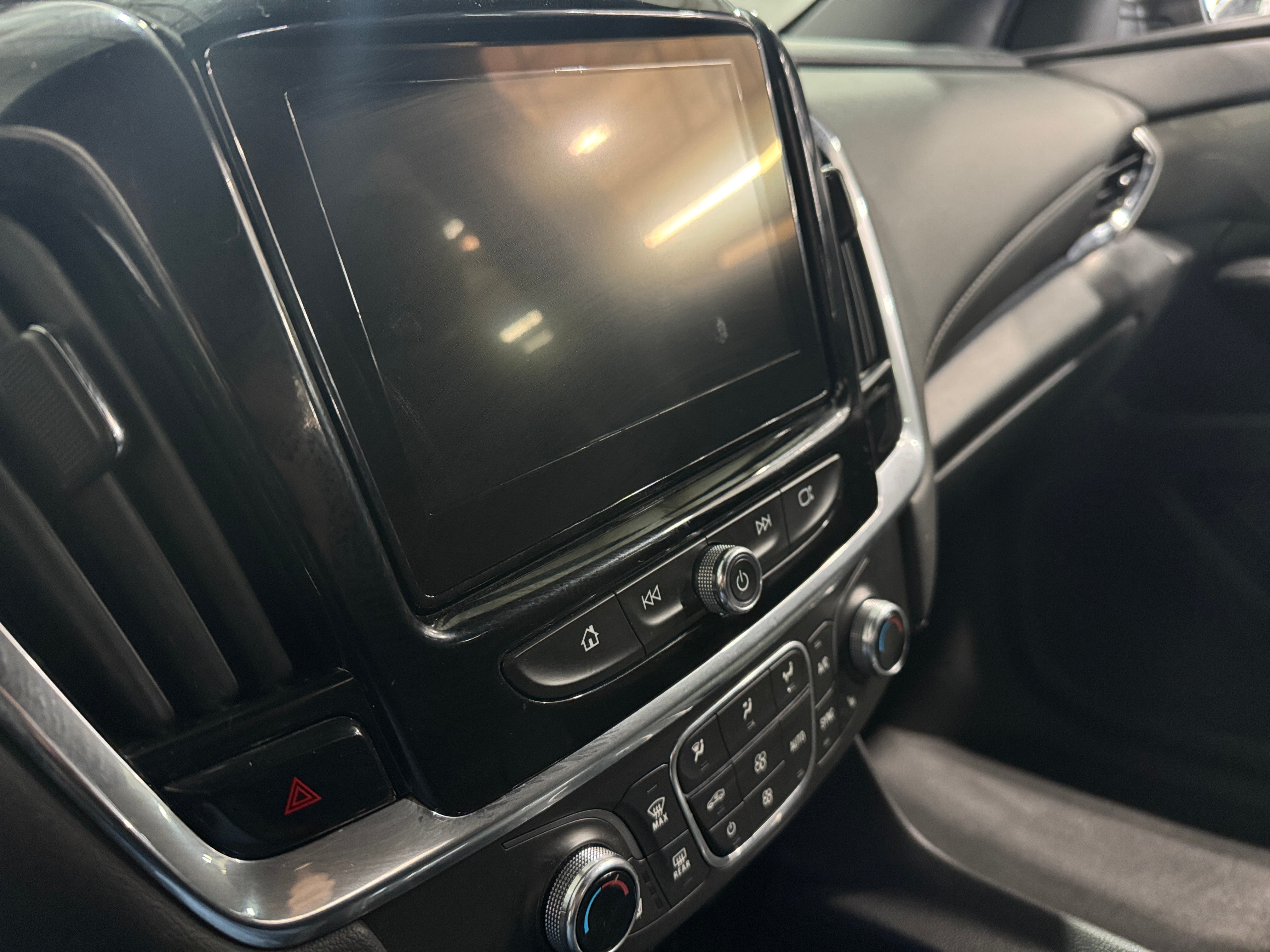 2023 Chevrolet Traverse LT 4
