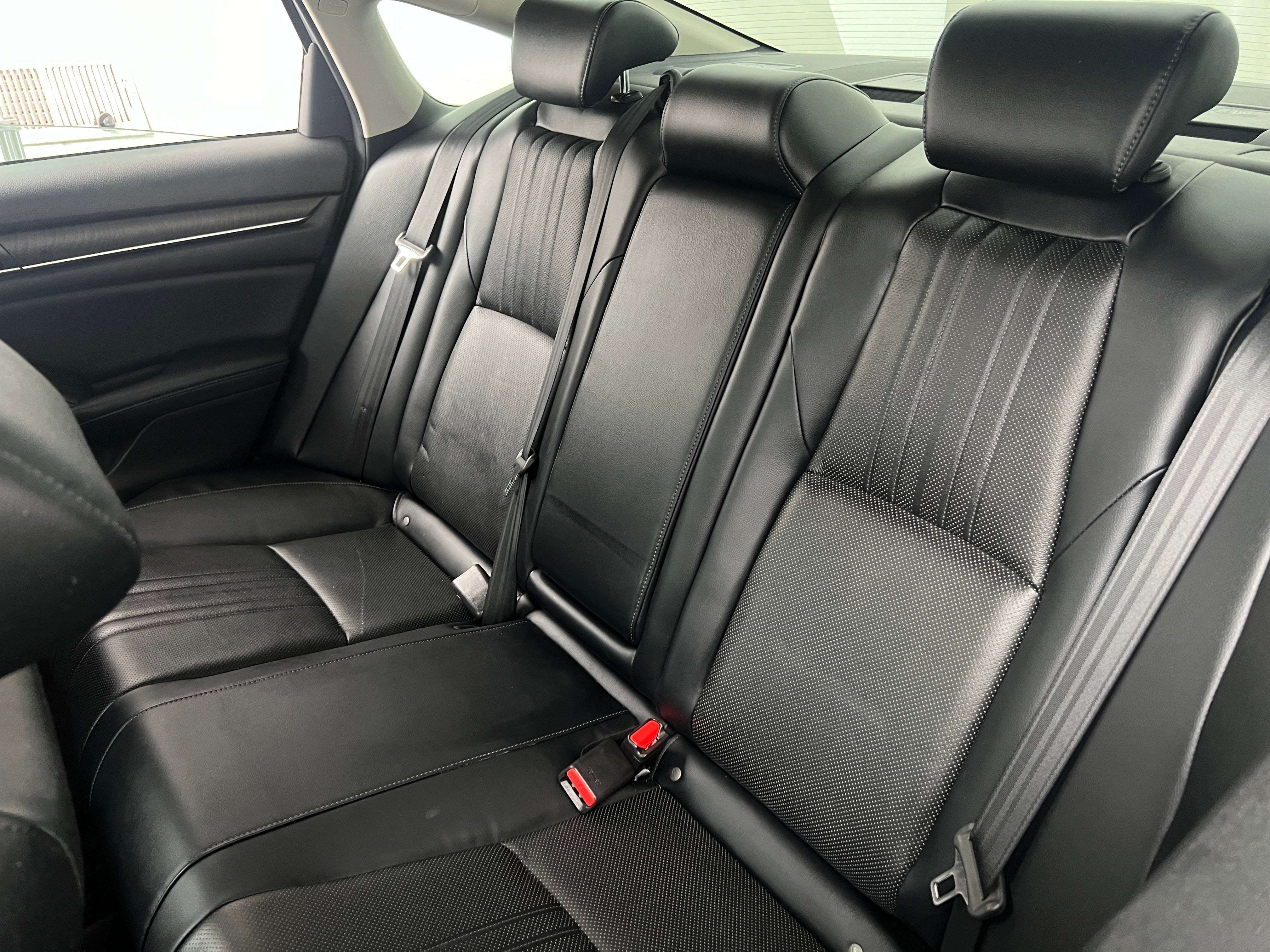 2018 Honda Accord Touring 6