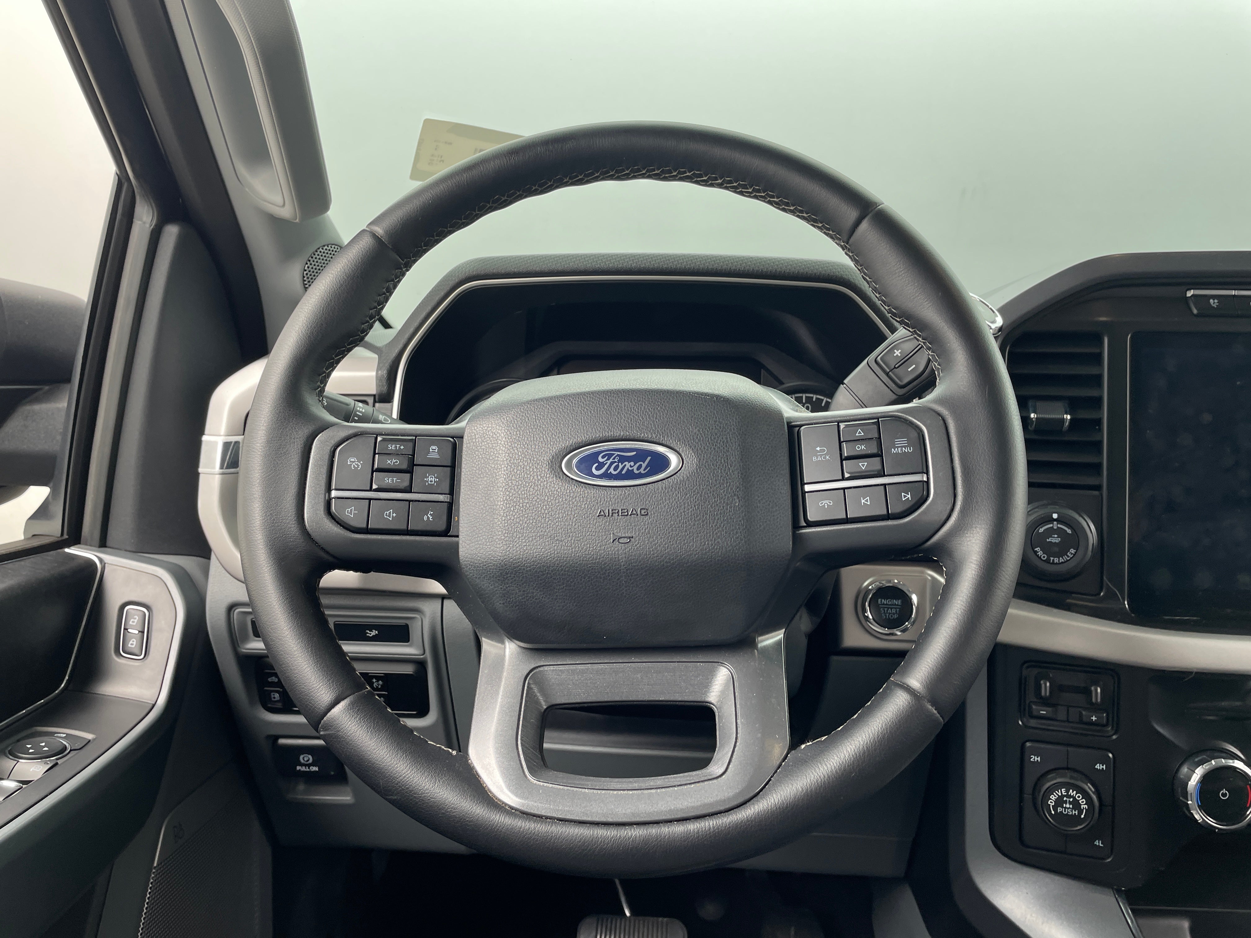 2023 Ford Econoline E-150 5