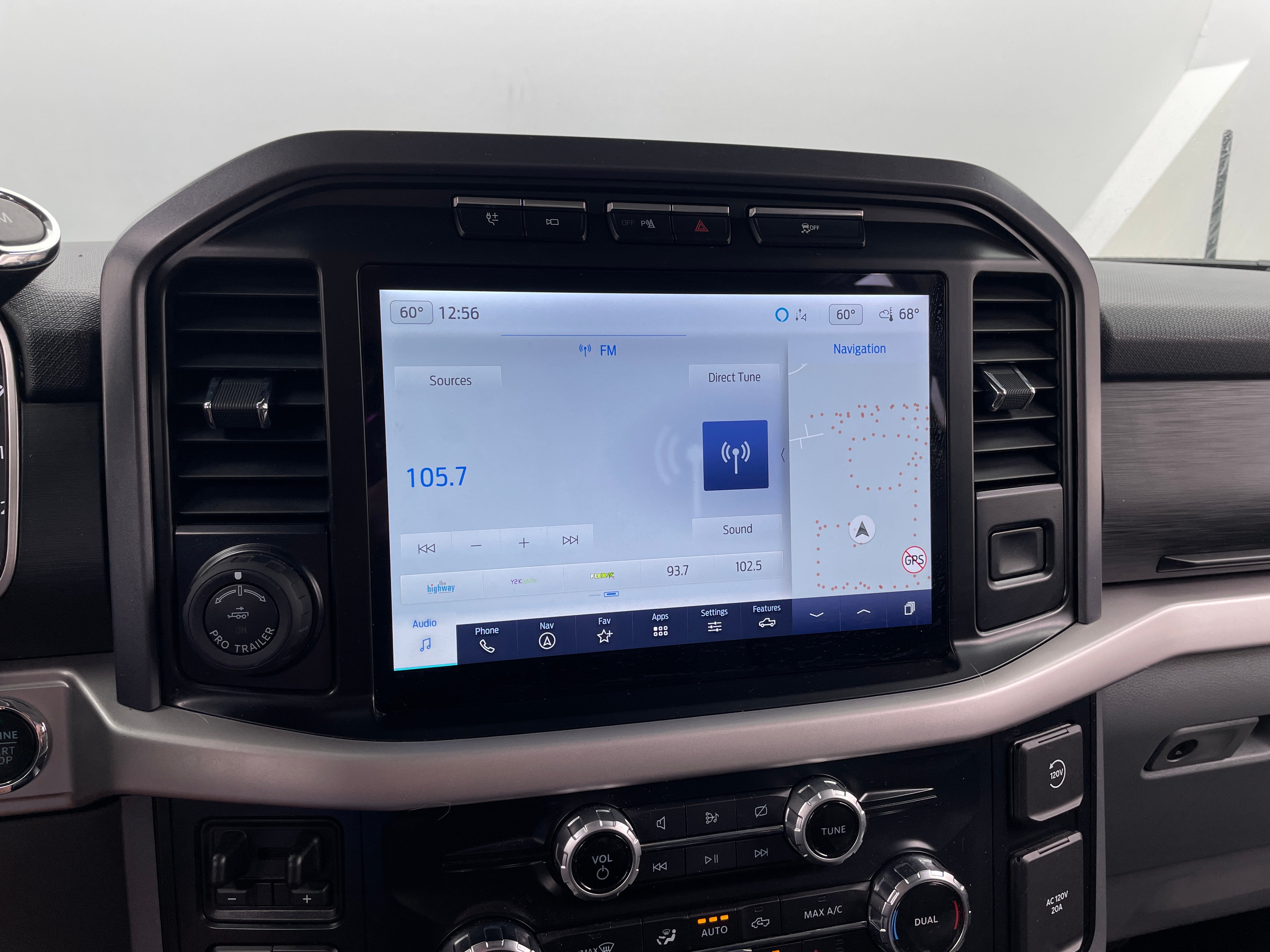 2023 Ford Econoline E-150 4