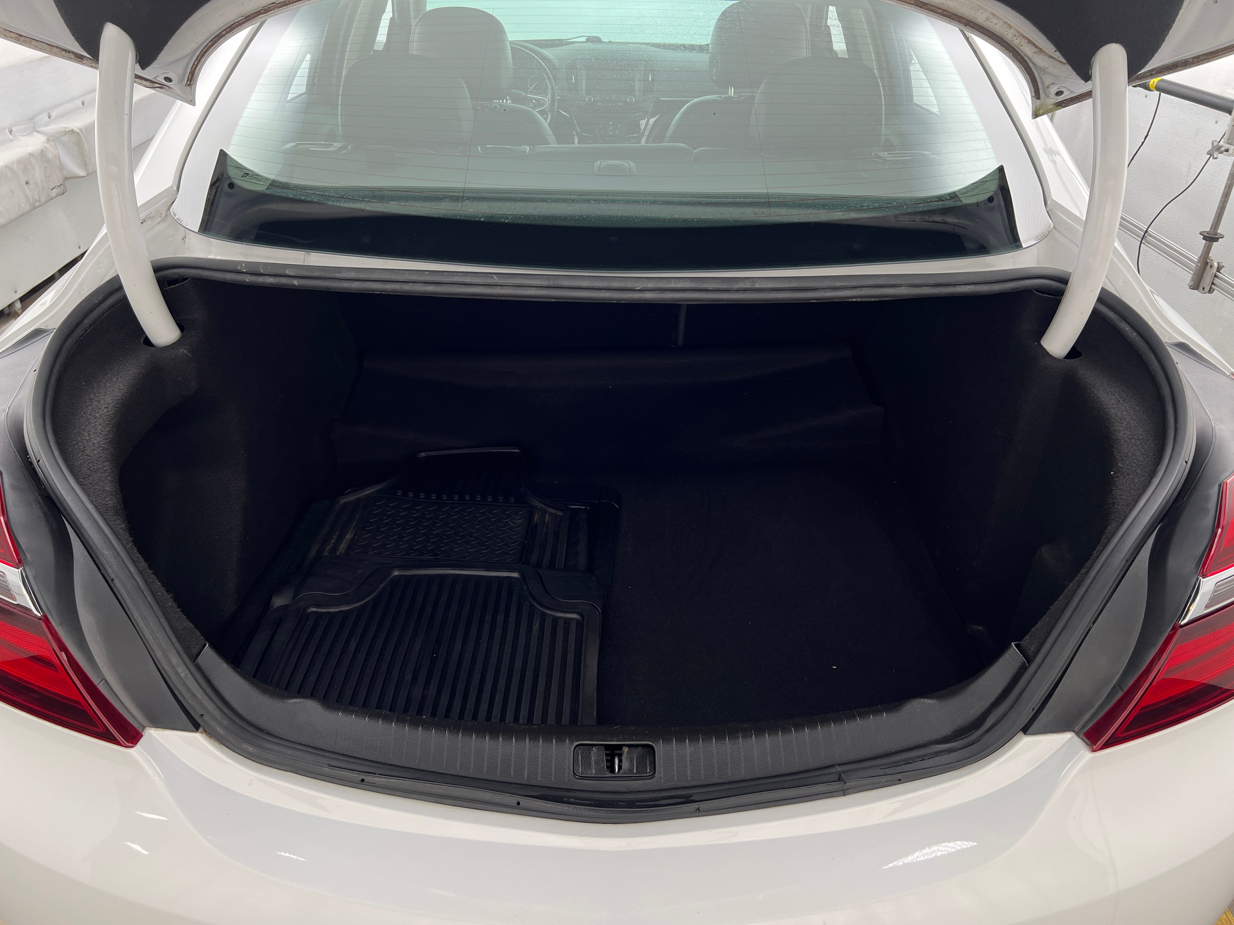 2017 Buick Regal Sport Touring 6