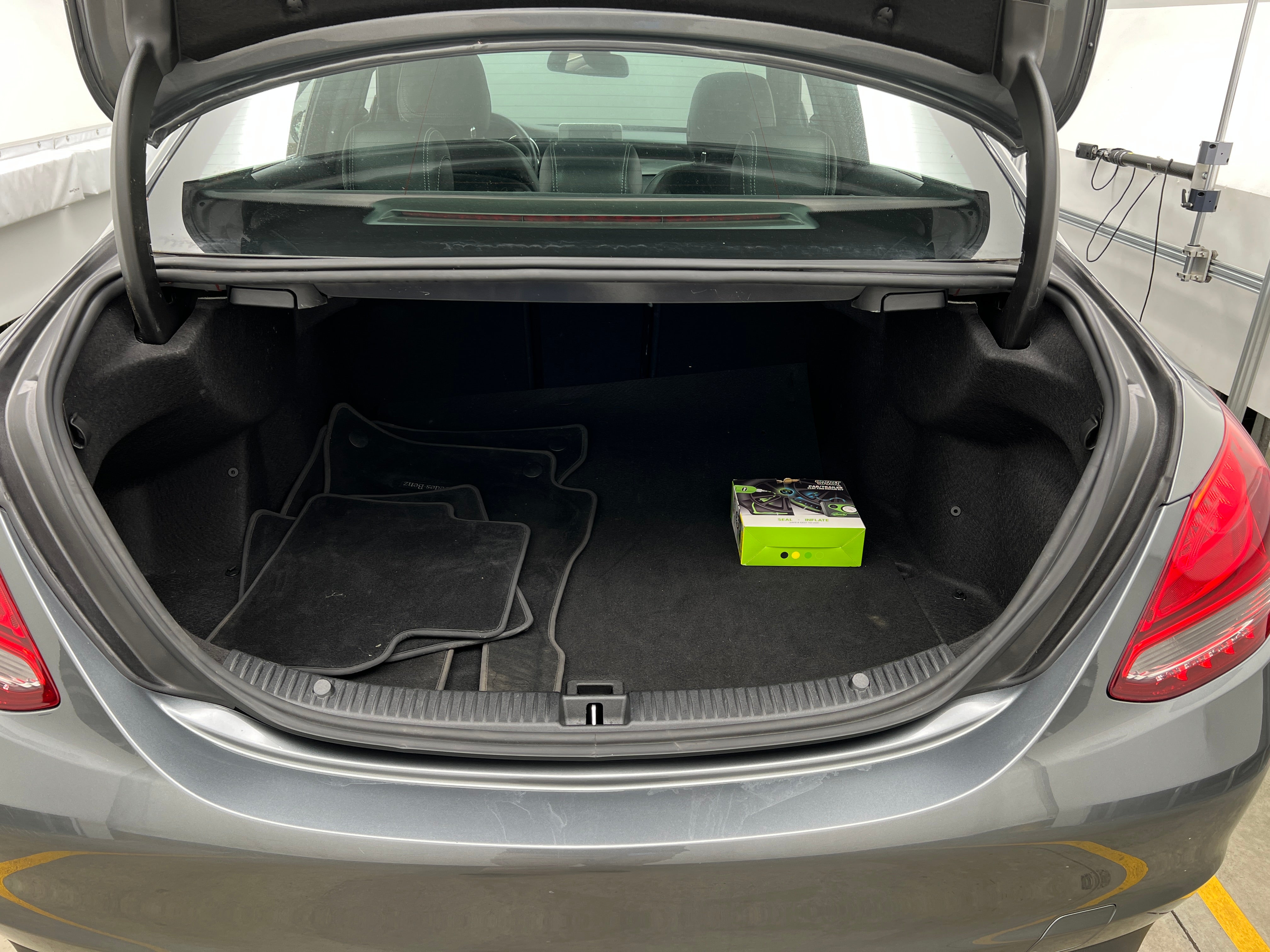 2018 Mercedes-Benz C-Class C 300 6