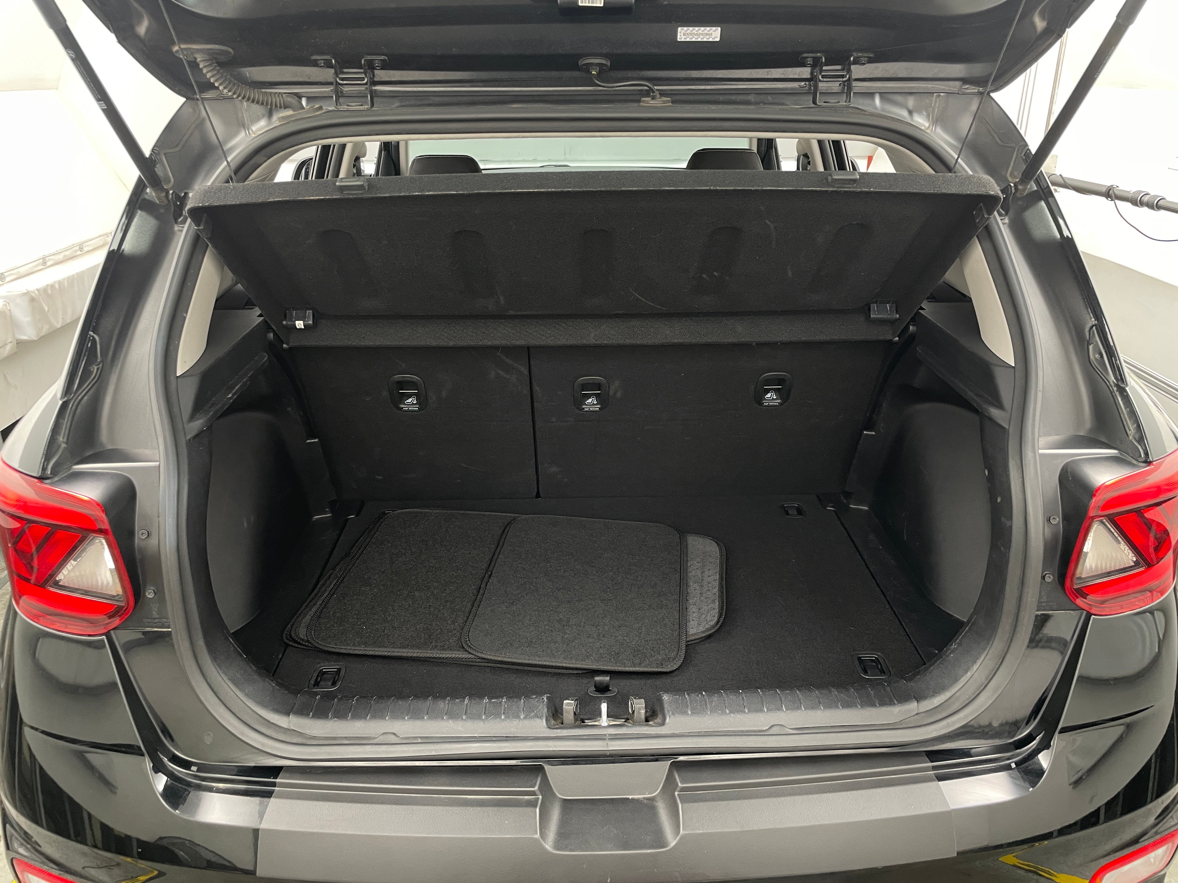2023 Hyundai Venue SEL 7