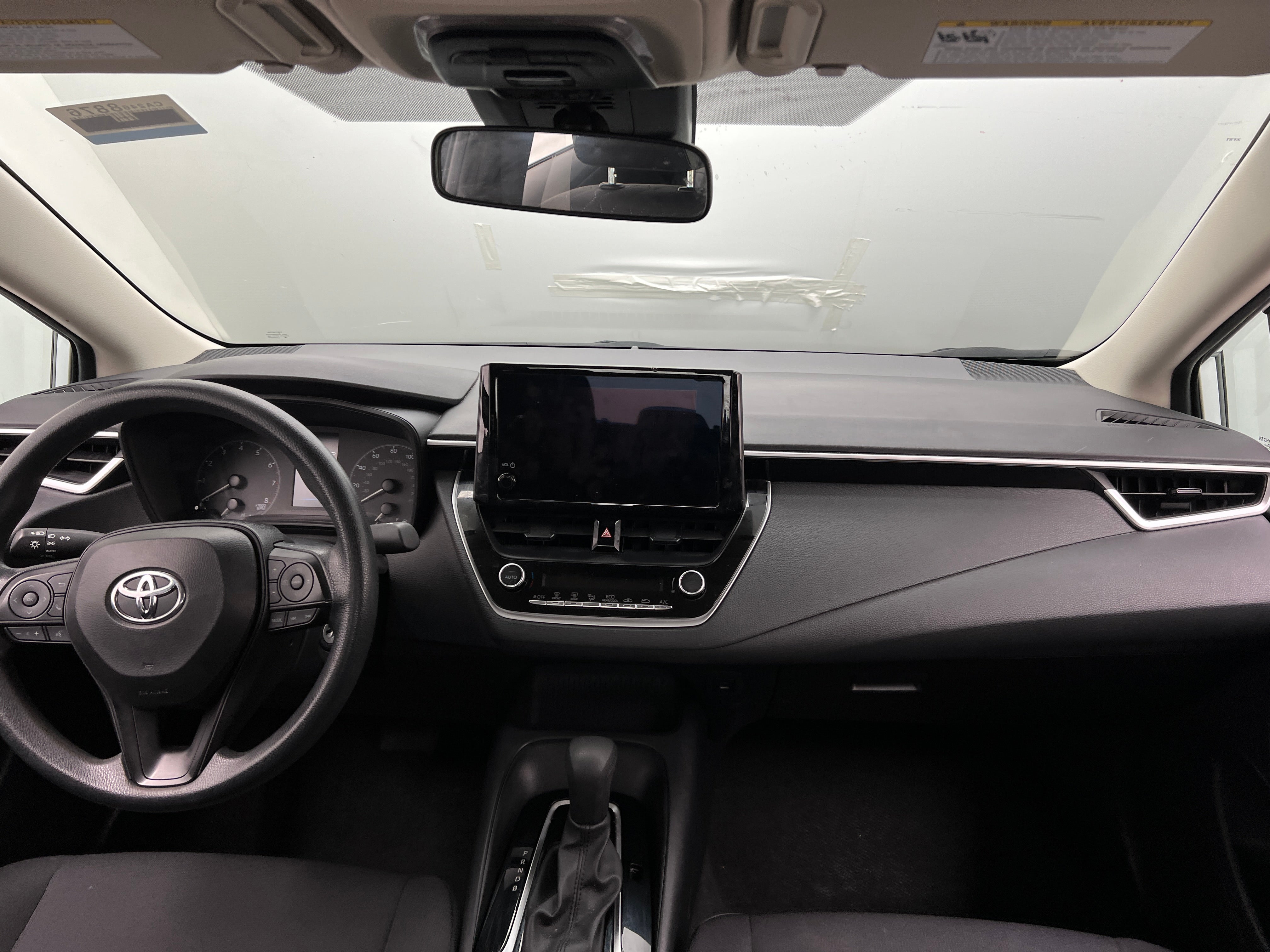 2024 Toyota Corolla LE 3