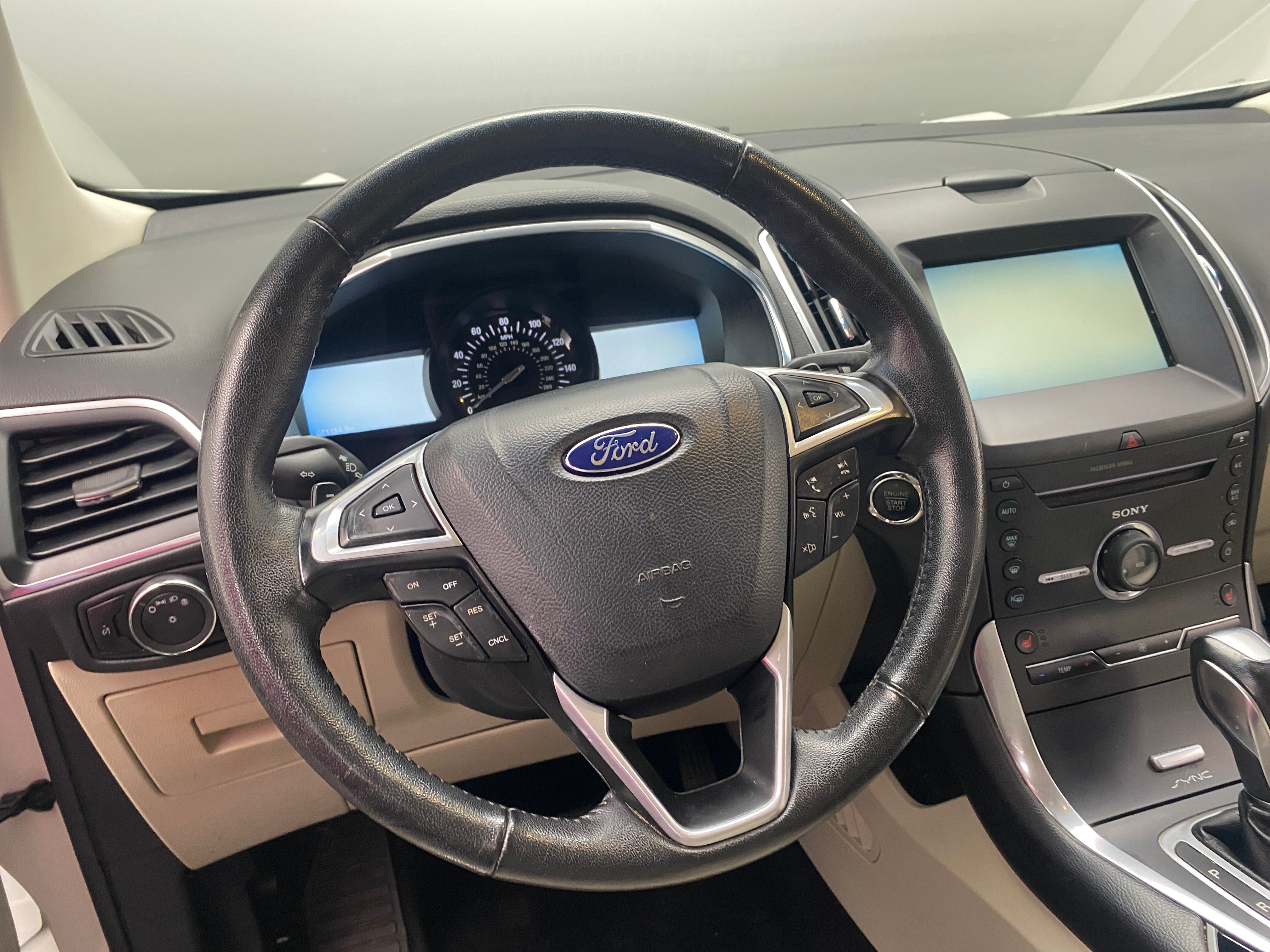 2015 Ford Edge Titanium 4