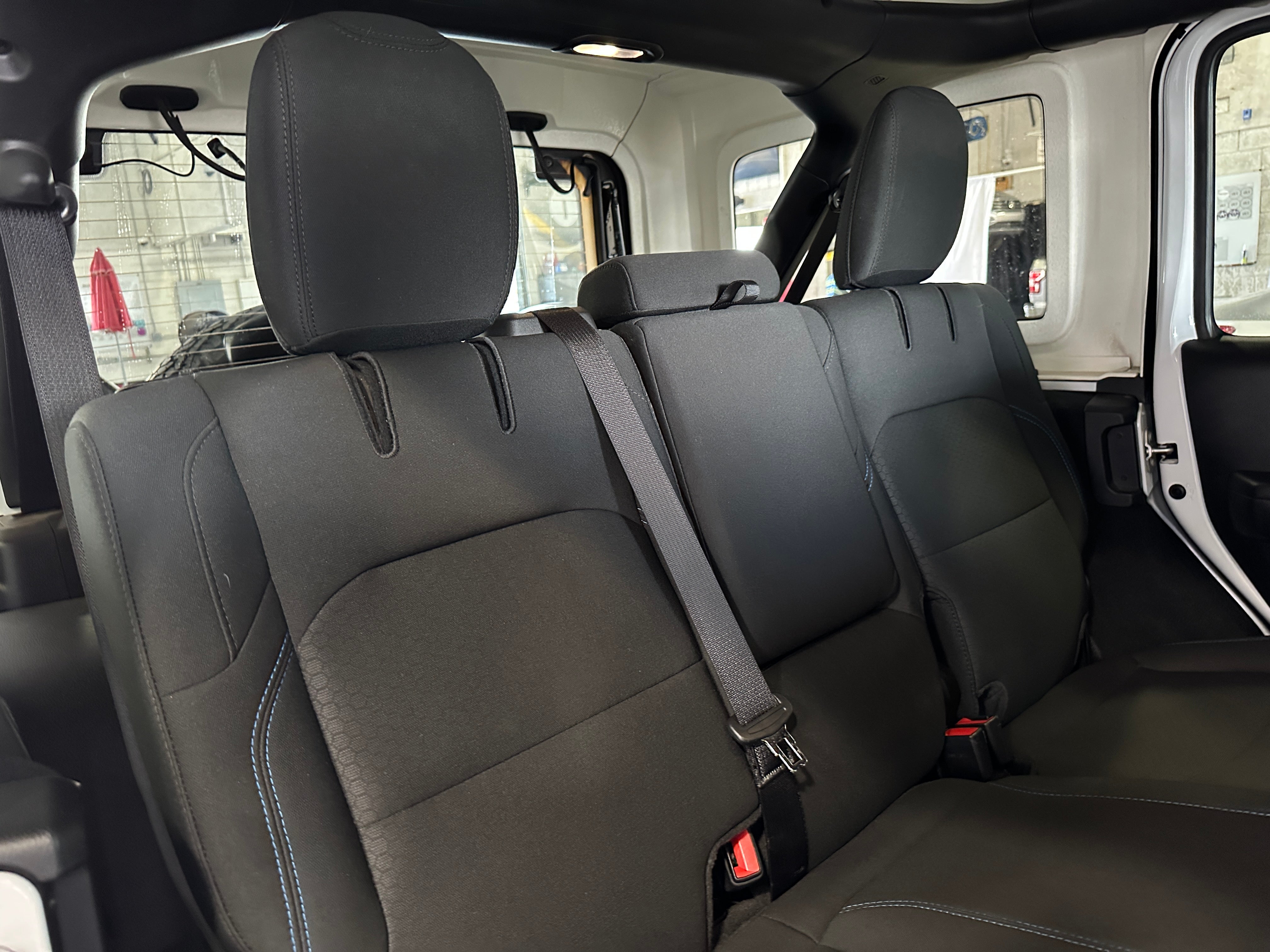 2023 Jeep Wrangler Rubicon 4xe 6