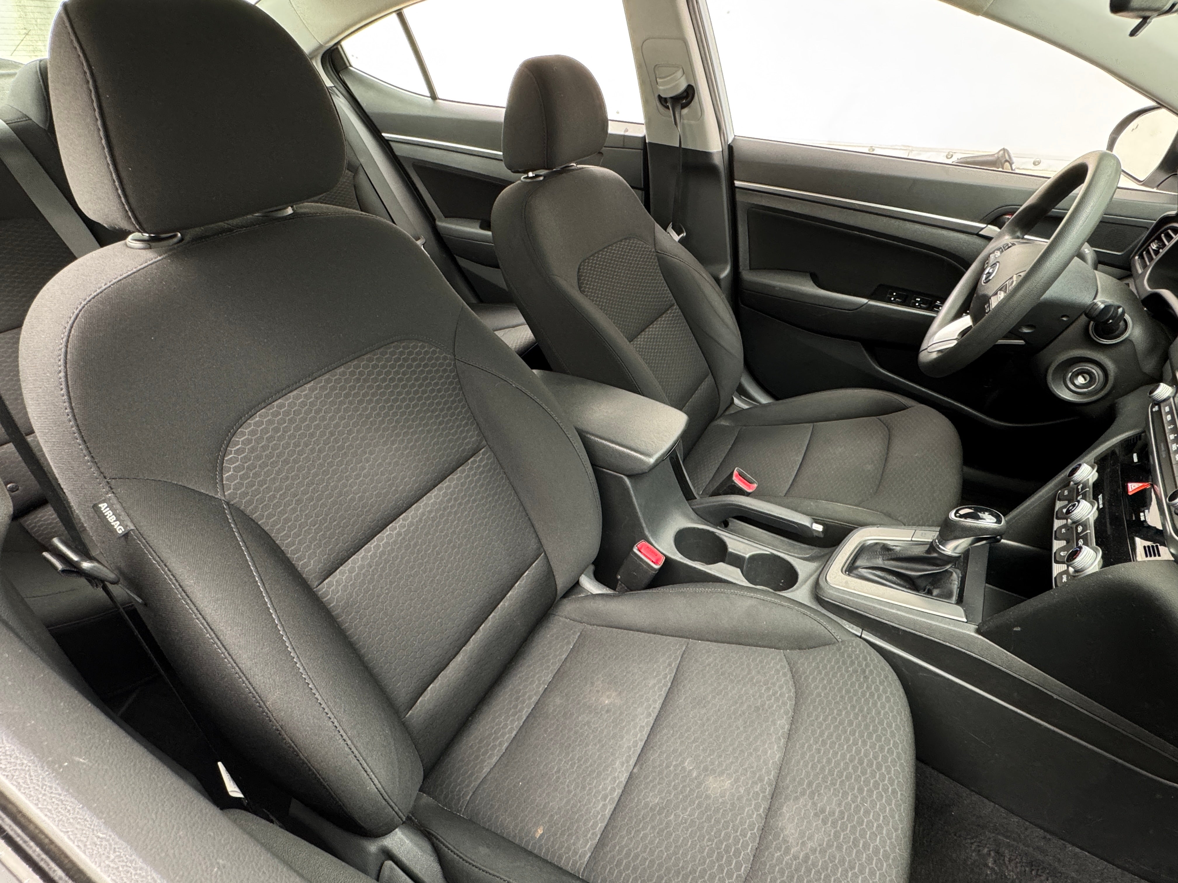 2020 Hyundai Elantra SEL 2