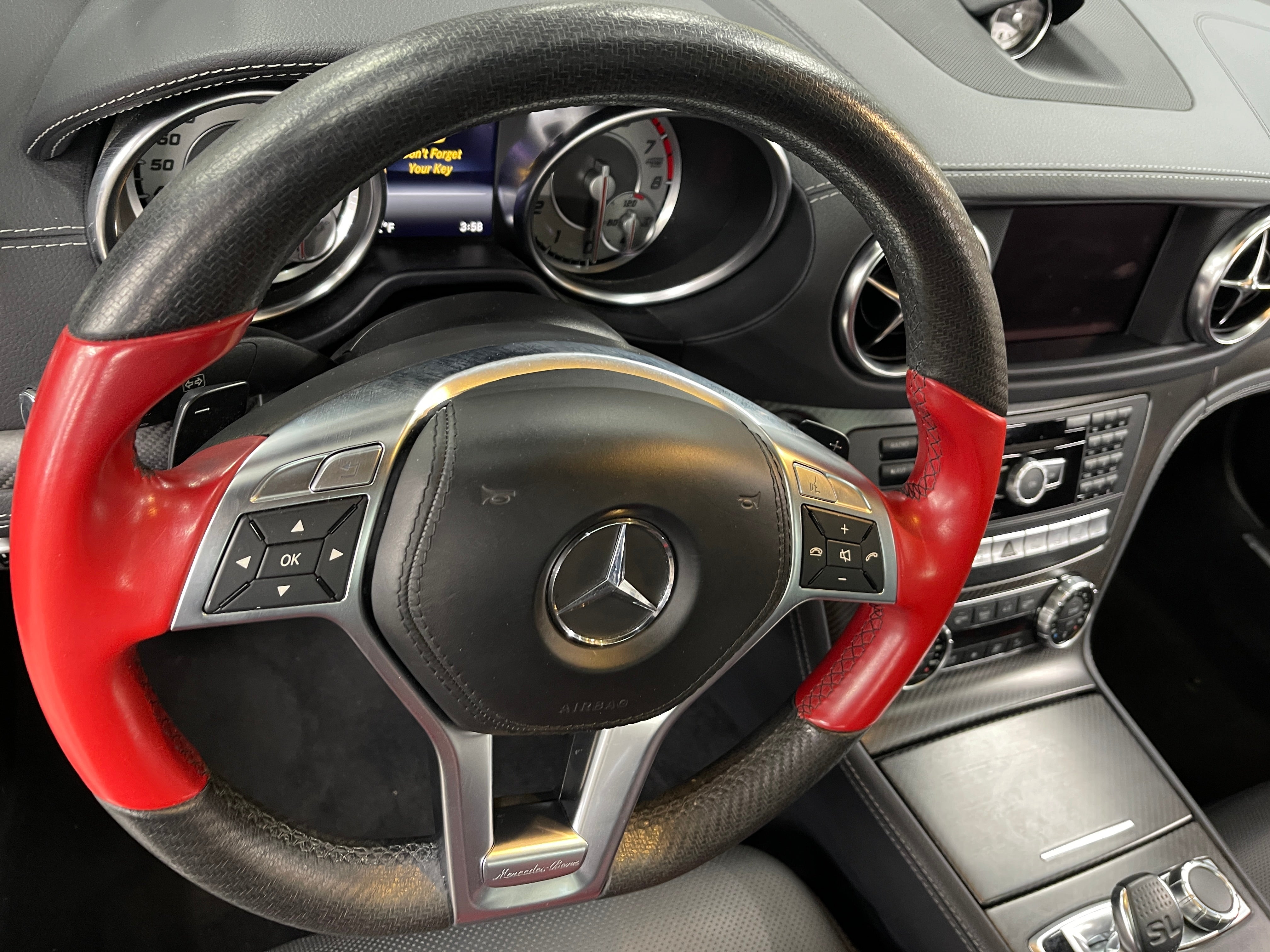 2016 Mercedes-Benz SL-Class SL 550 4