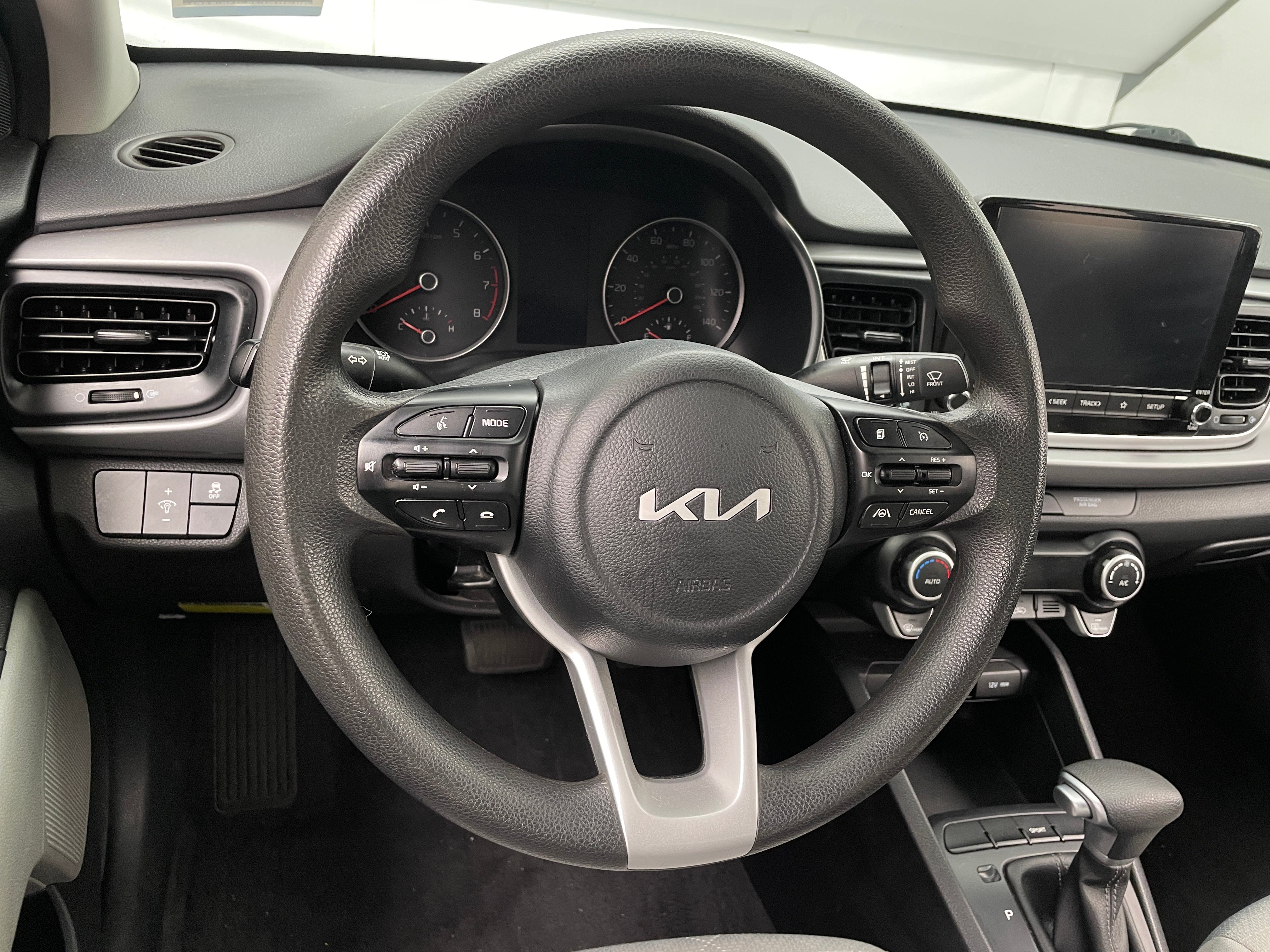 2023 Kia Rio S 5