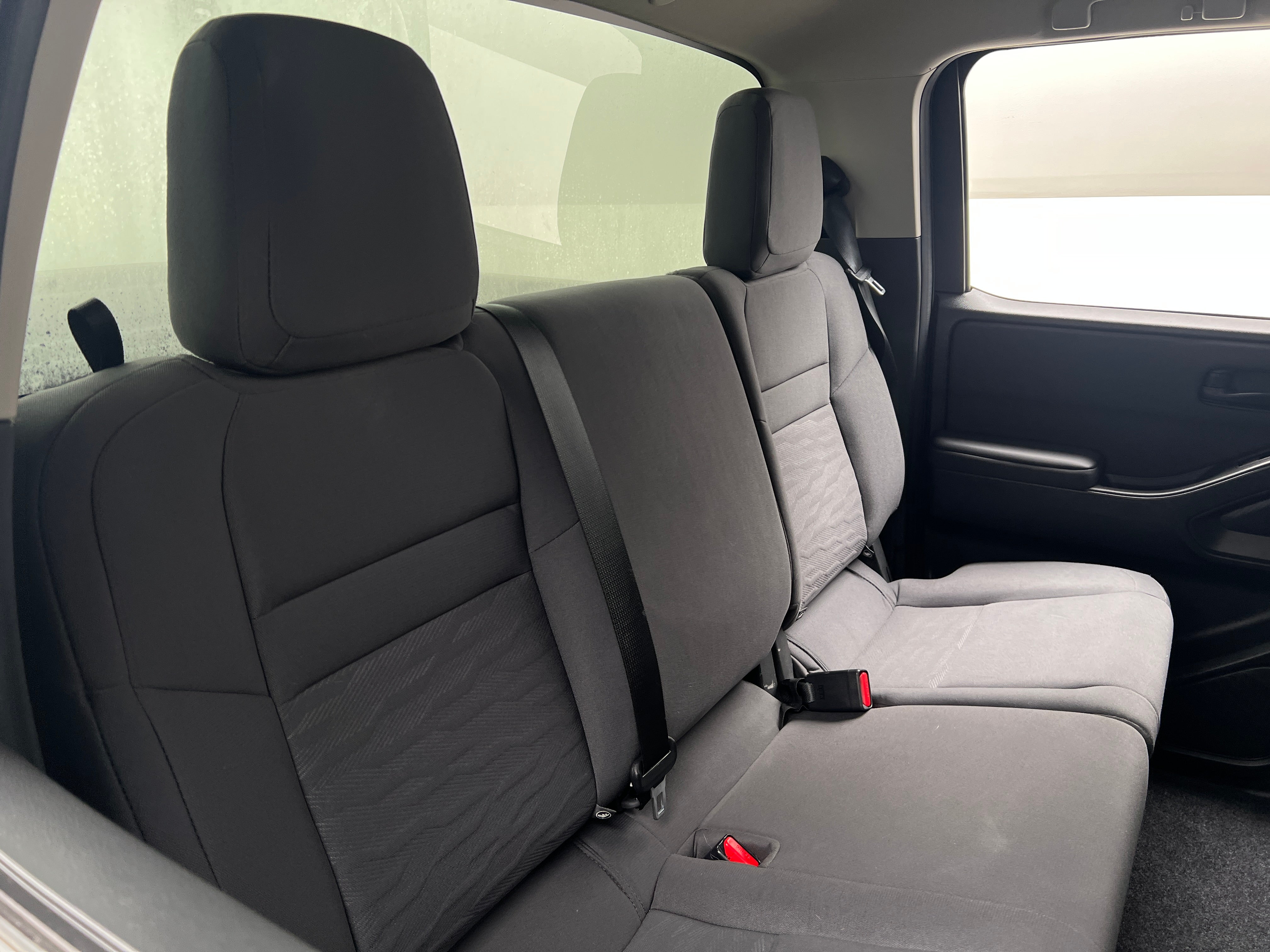 2024 Nissan Frontier S/C 6