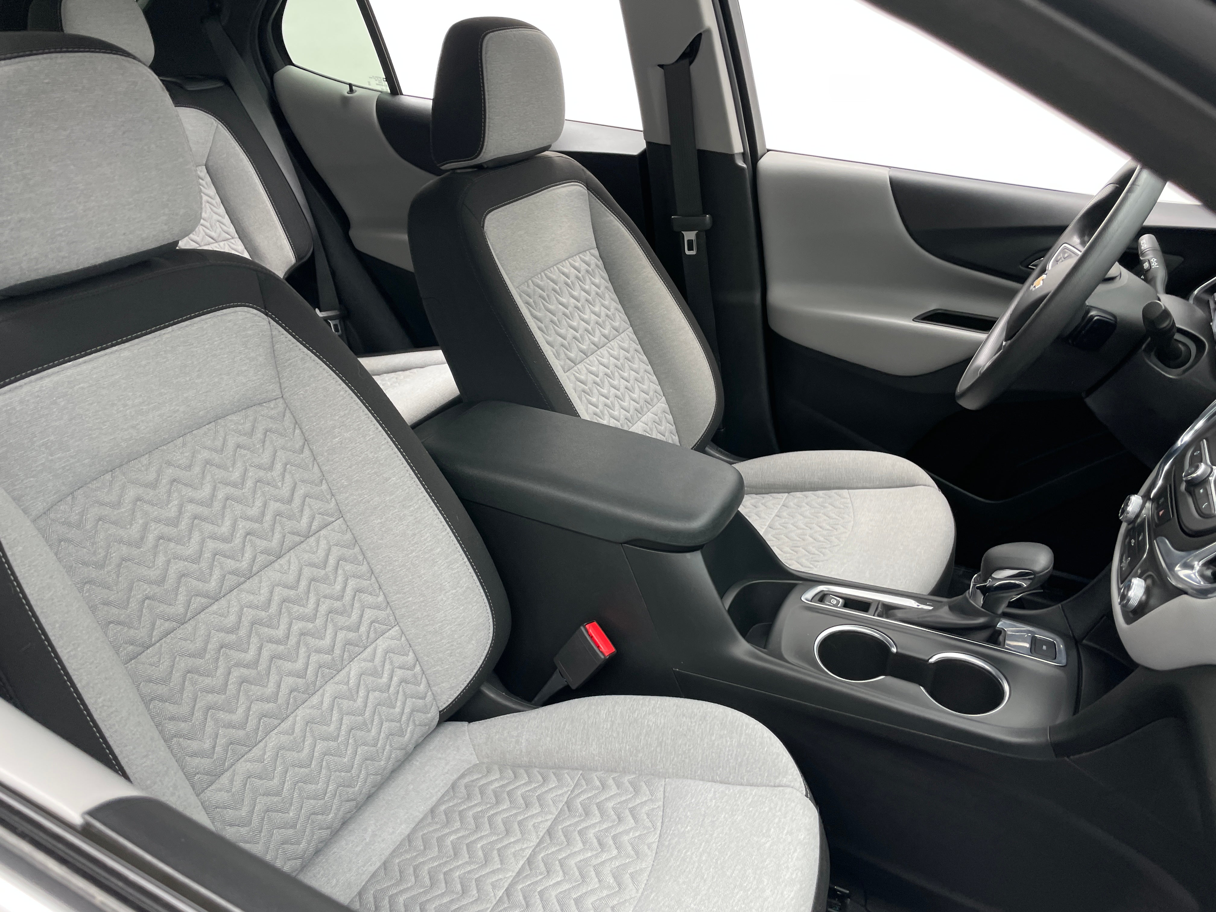 2022 Chevrolet Equinox LT 2