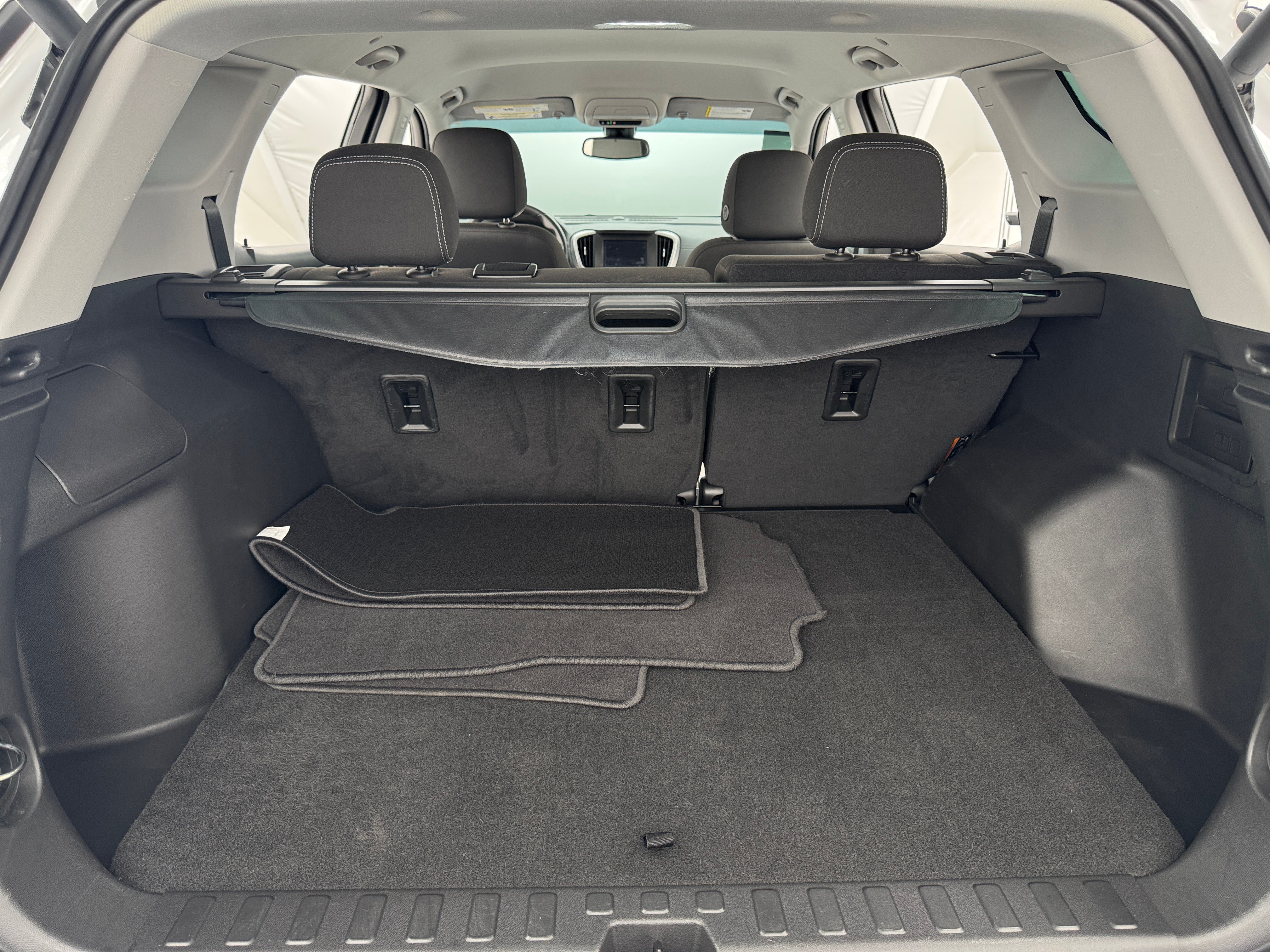 2023 GMC Terrain SLE 7