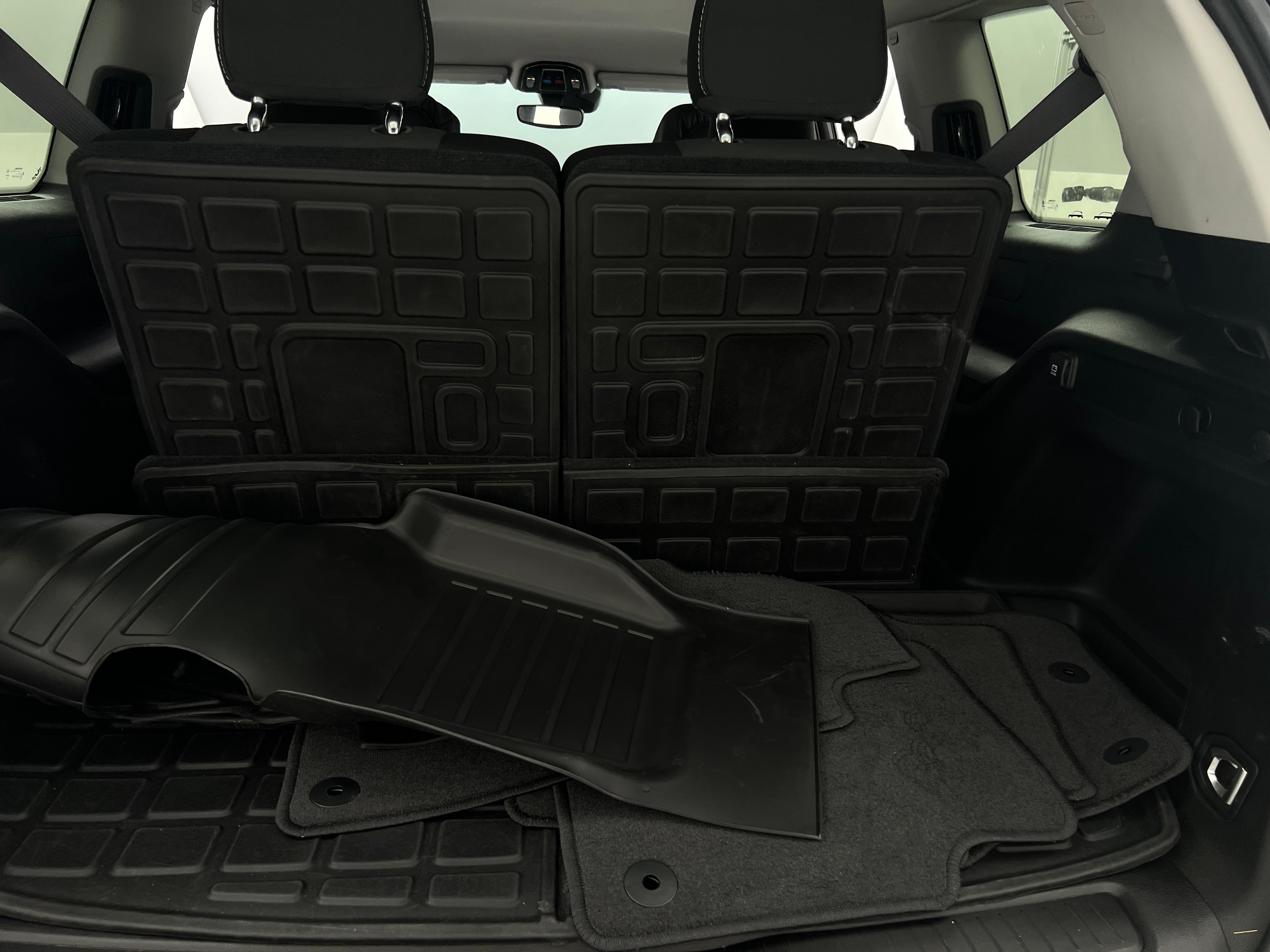 2024 Jeep Grand Cherokee L Laredo 7