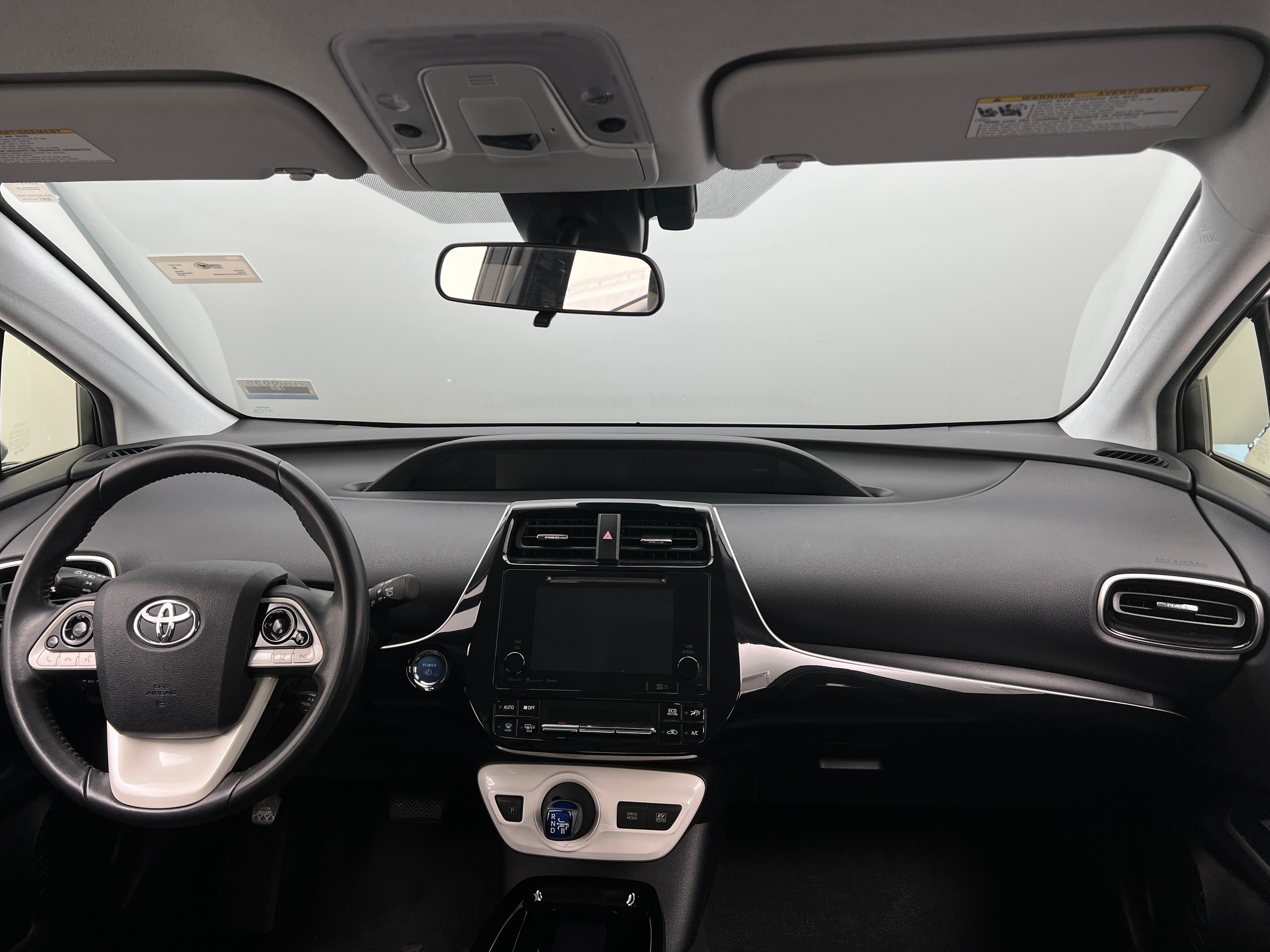 2018 Toyota Prius Three 3