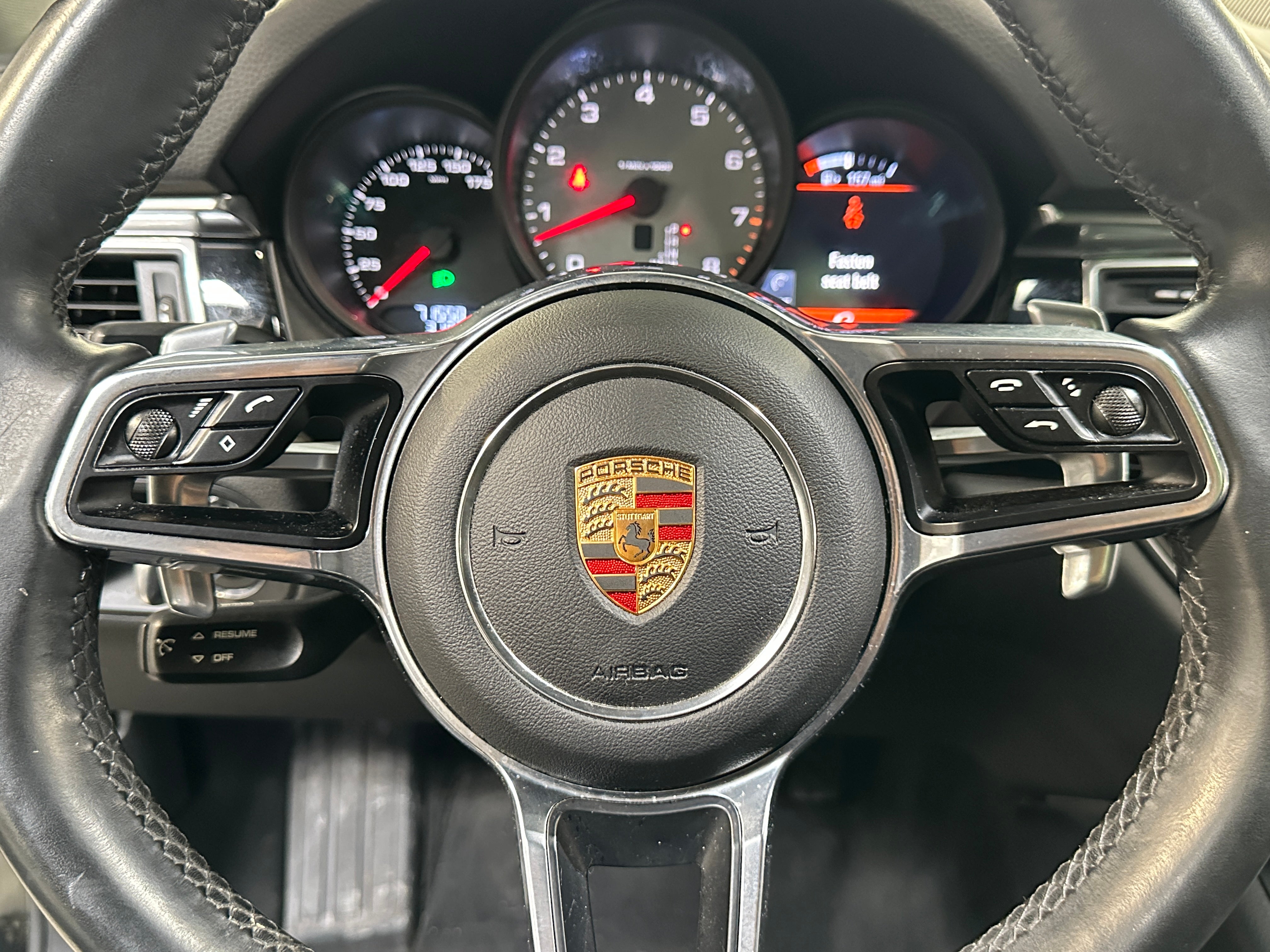 2015 Porsche Macan S 4