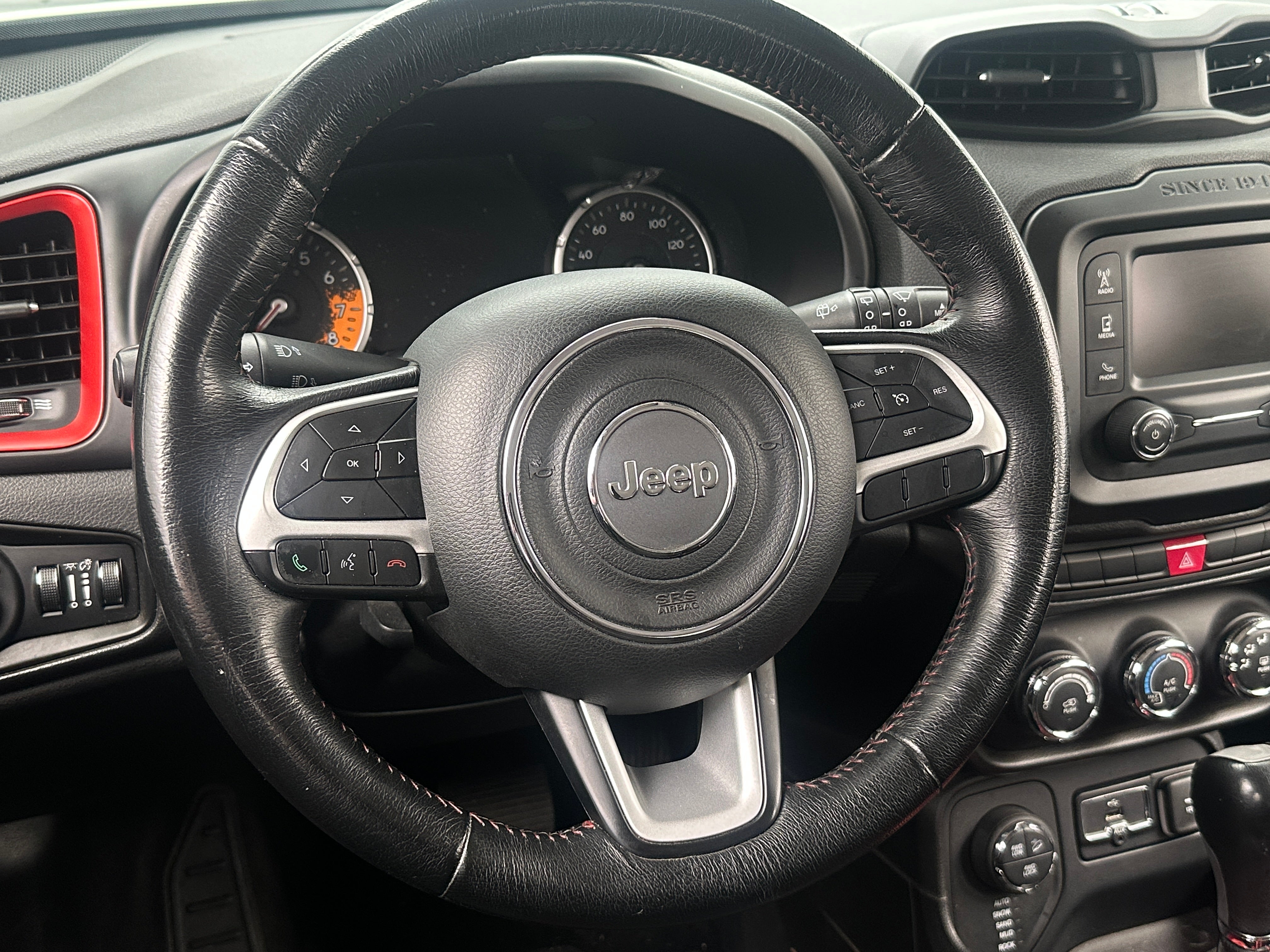 2015 Jeep Renegade Trailhawk 5