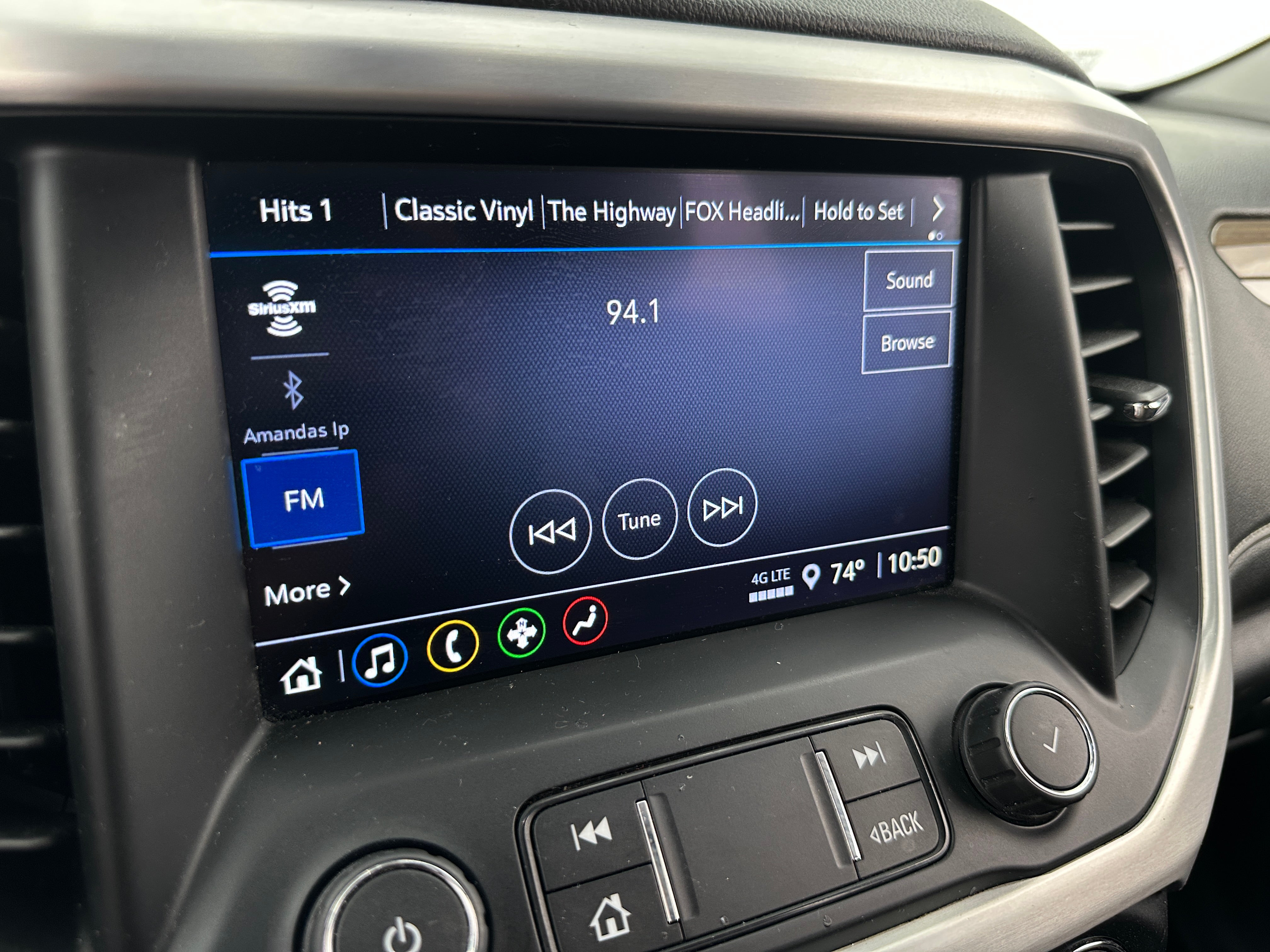 Thumbnail: 2021 GMC Acadia - 4