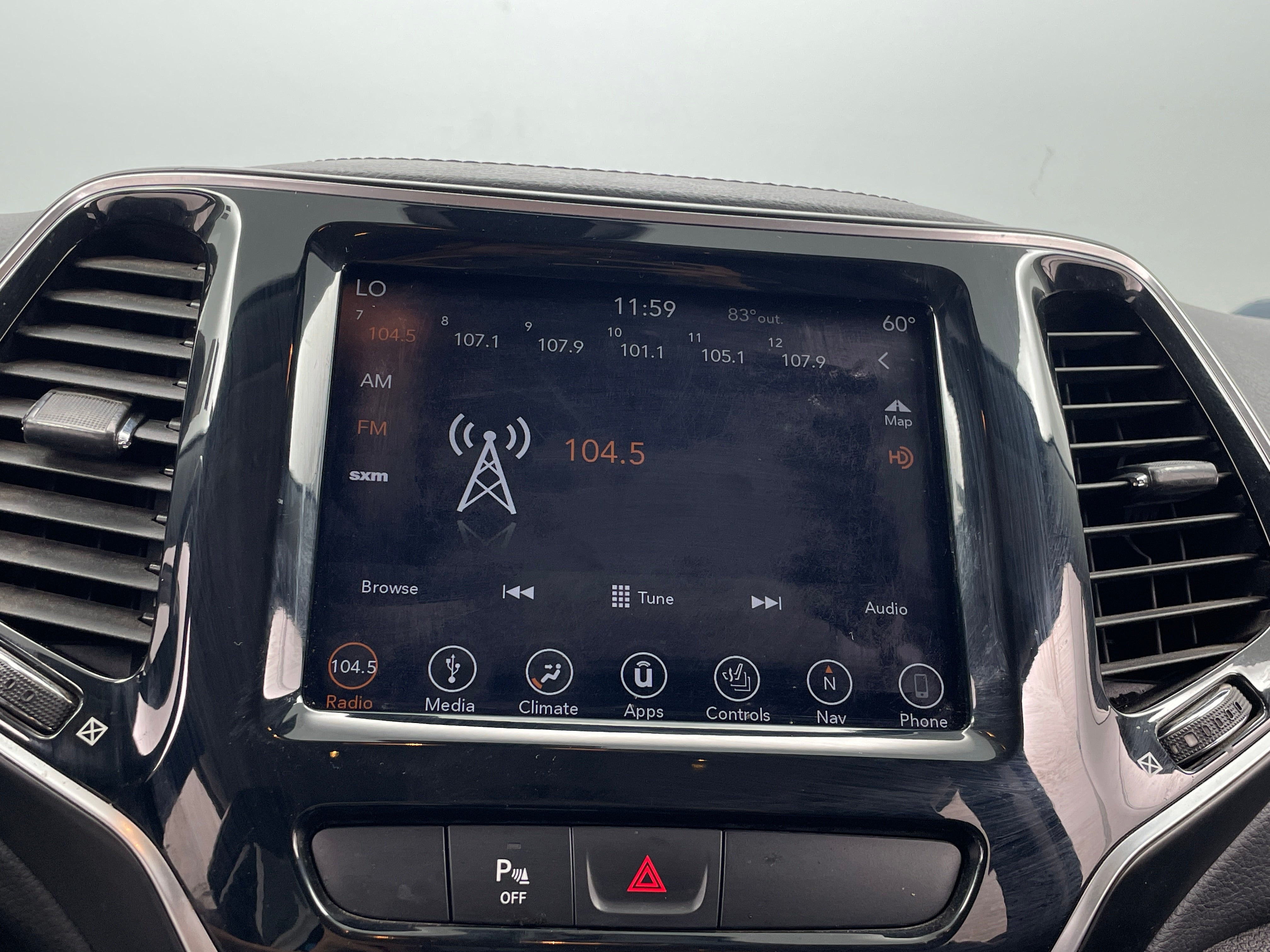 2019 Jeep Cherokee Limited Edition 3