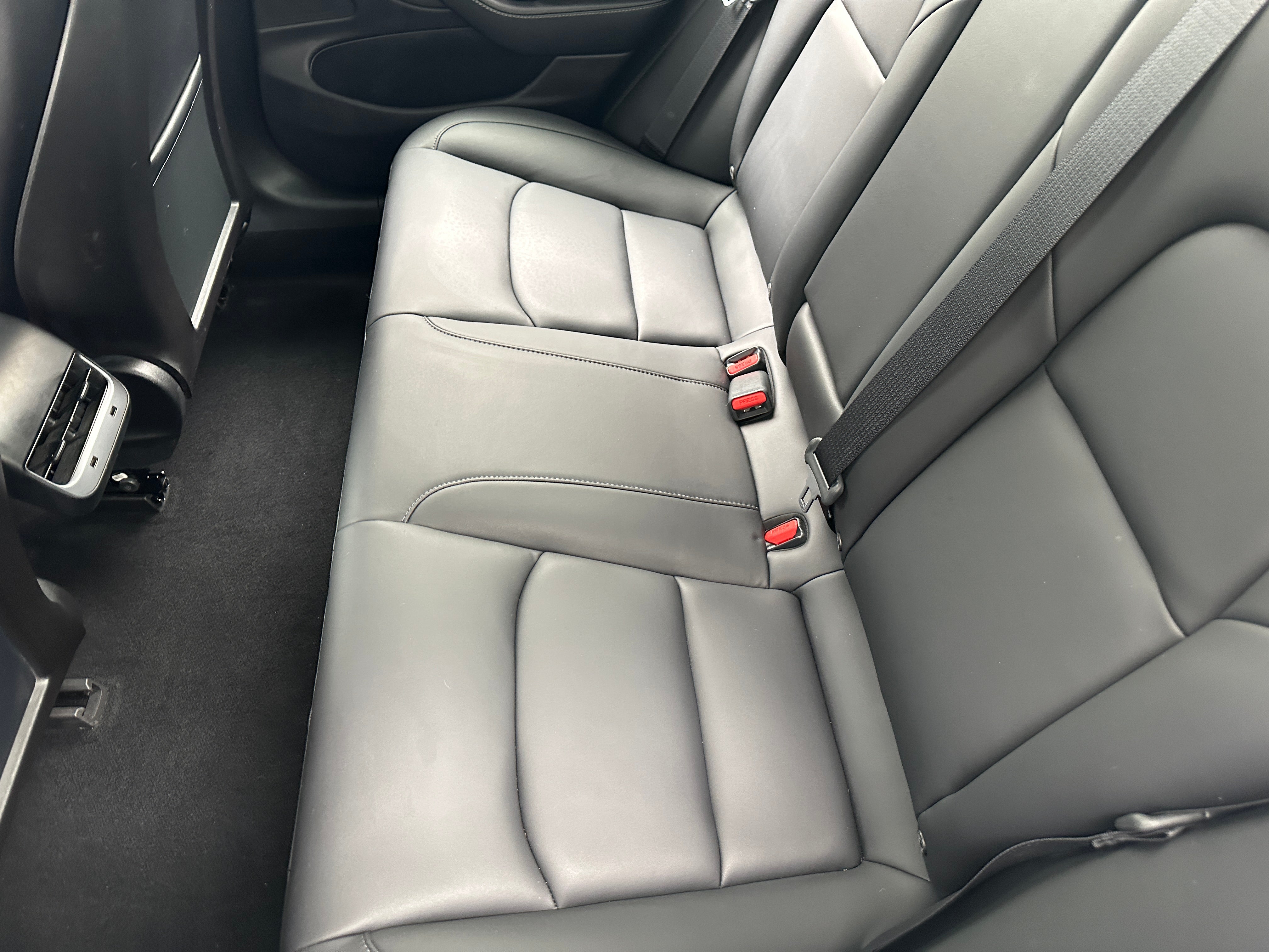 2019 Tesla Model 3 Standard Range 4