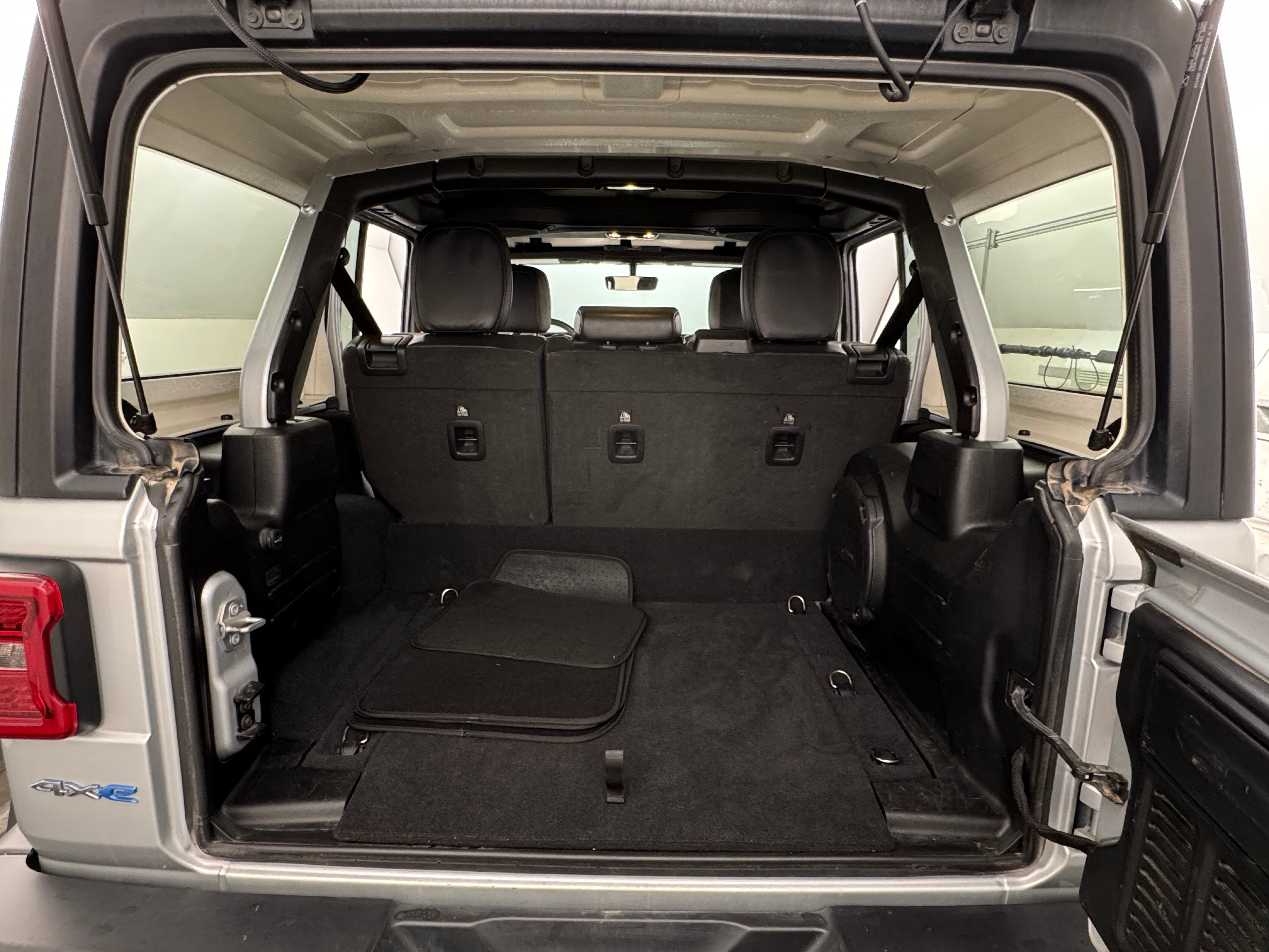 2023 Jeep Wrangler Sahara 4xe 6
