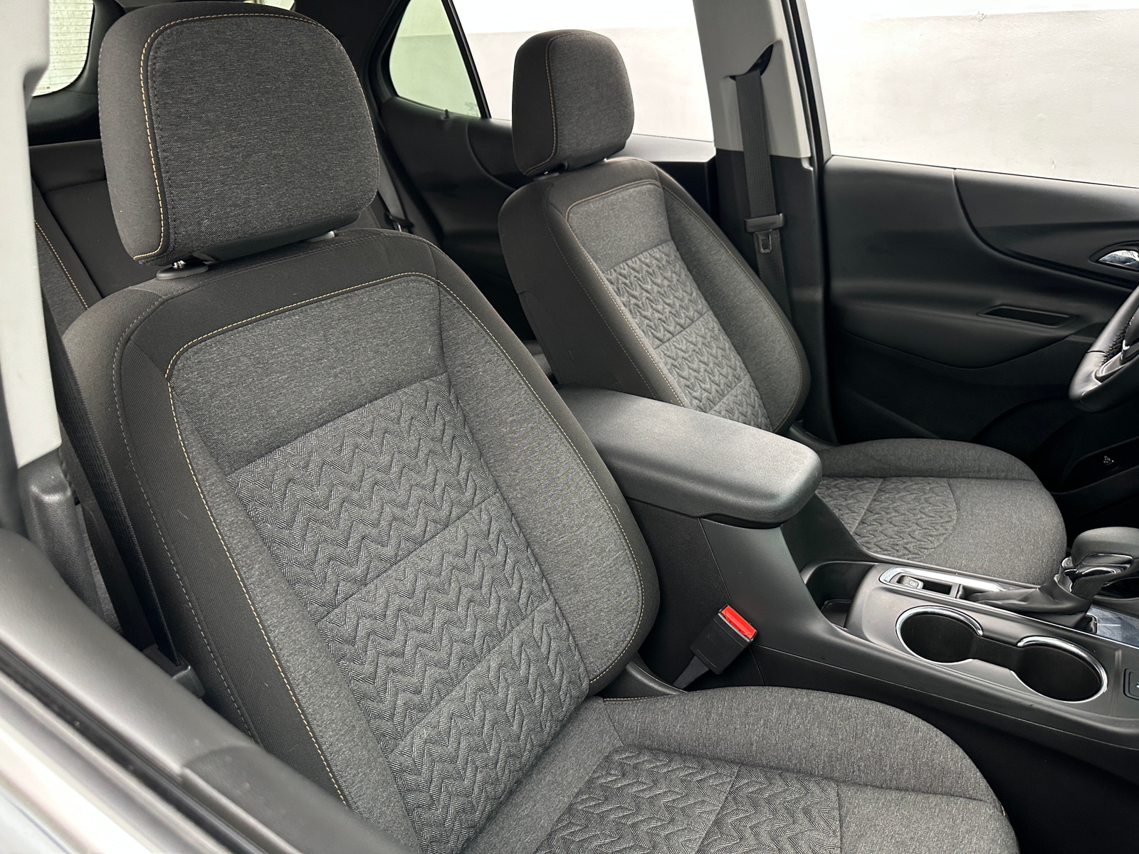 Thumbnail: 2023 Chevrolet Equinox - 2