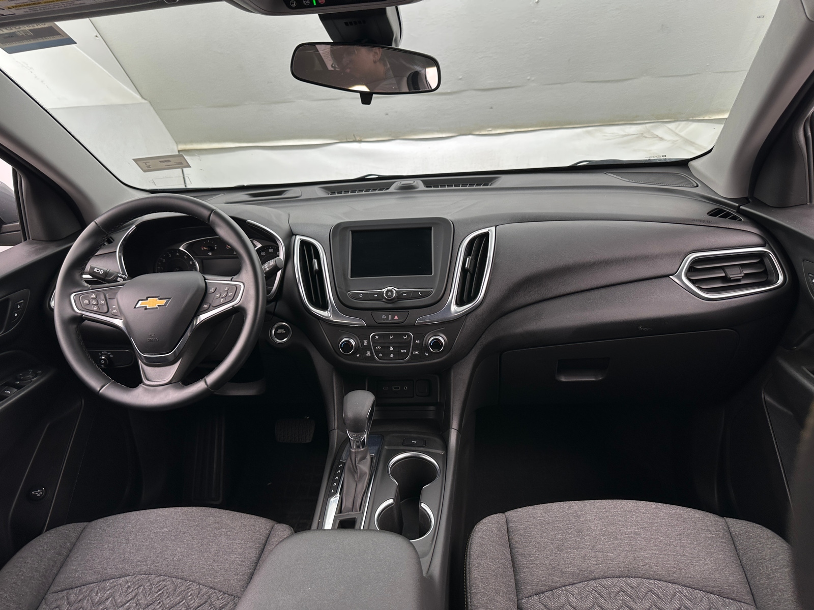 Thumbnail: 2023 Chevrolet Equinox - 3