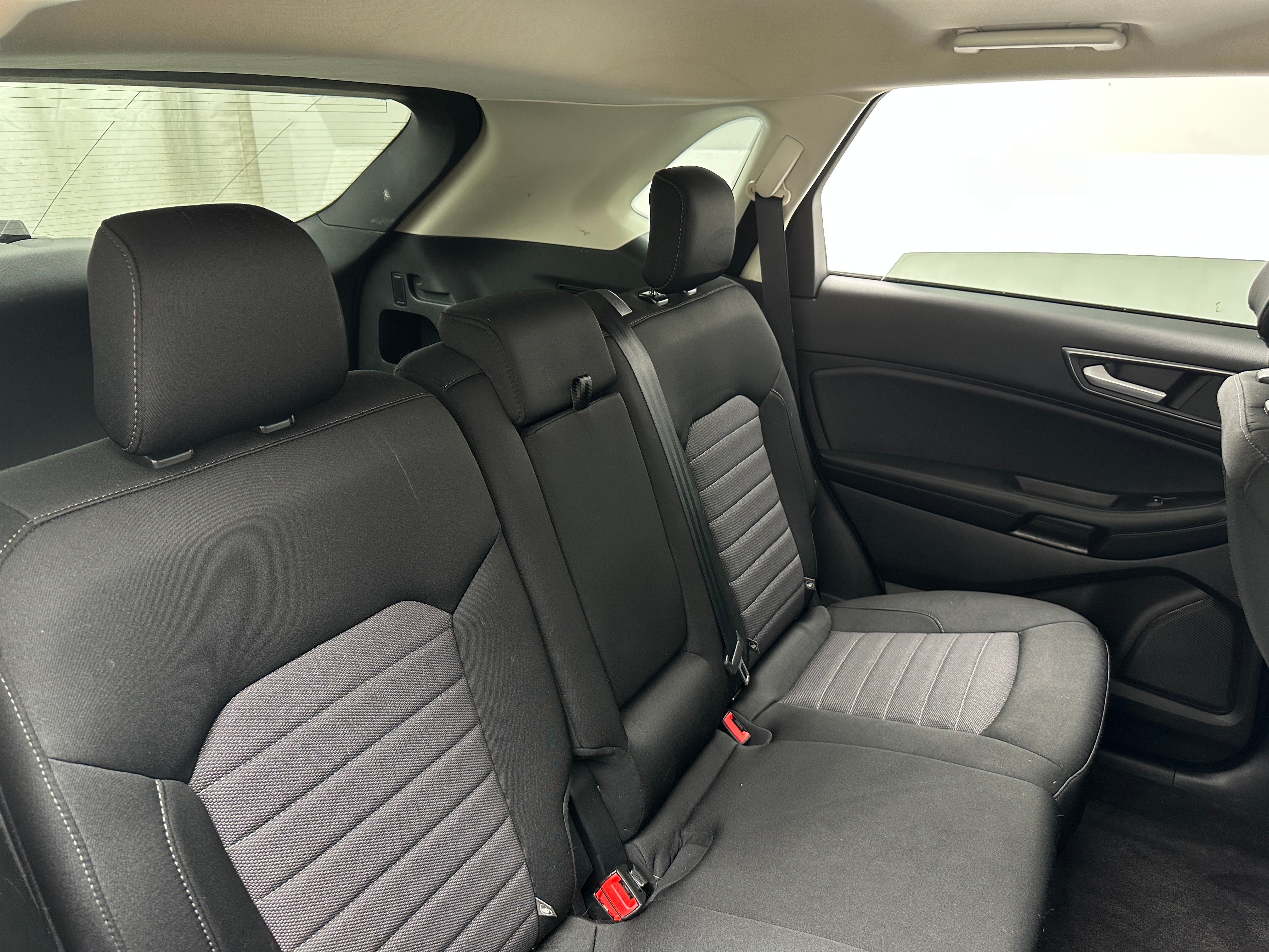 2020 Ford Edge SE 6