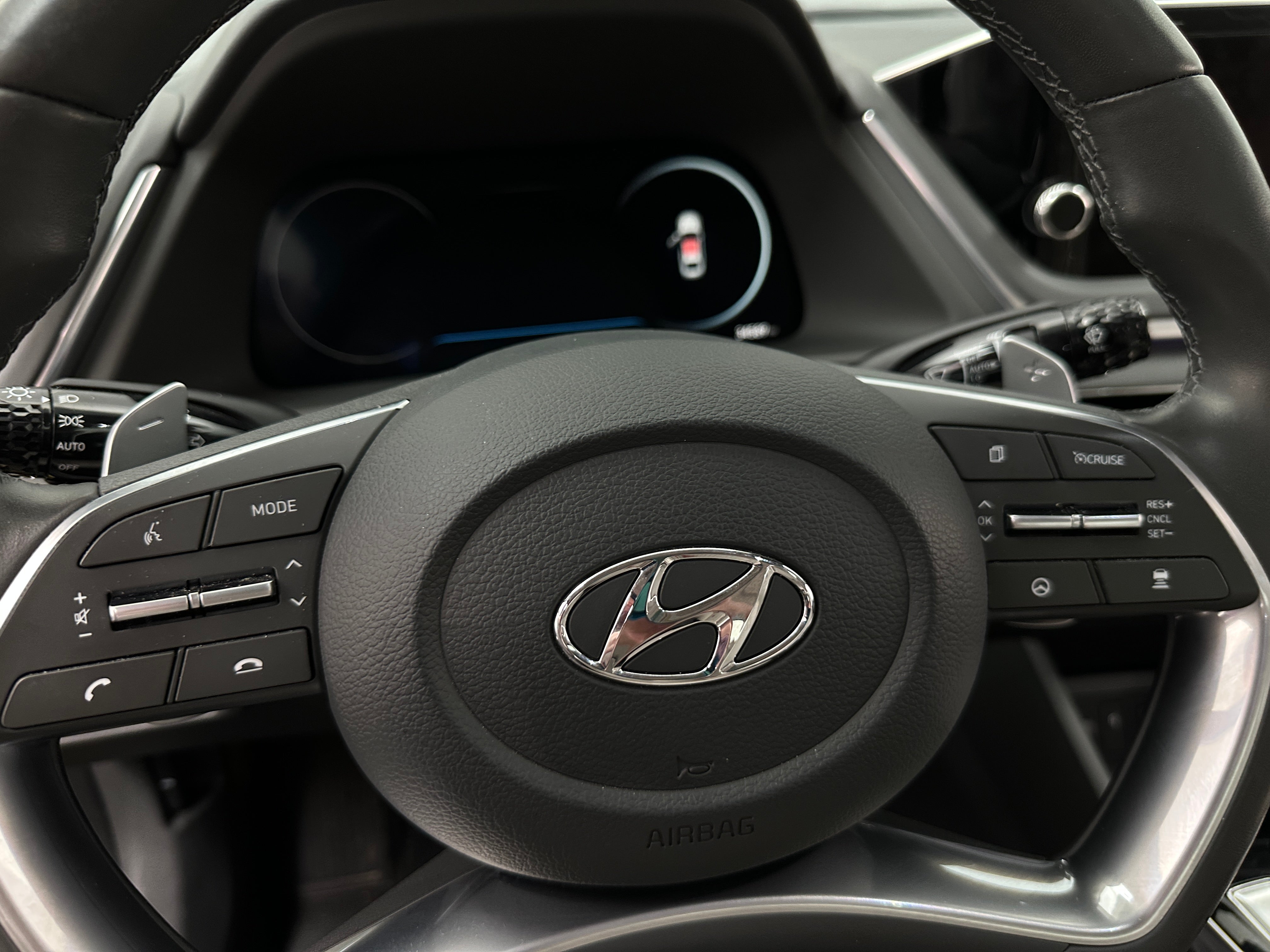 2023 Hyundai Sonata Limited 4